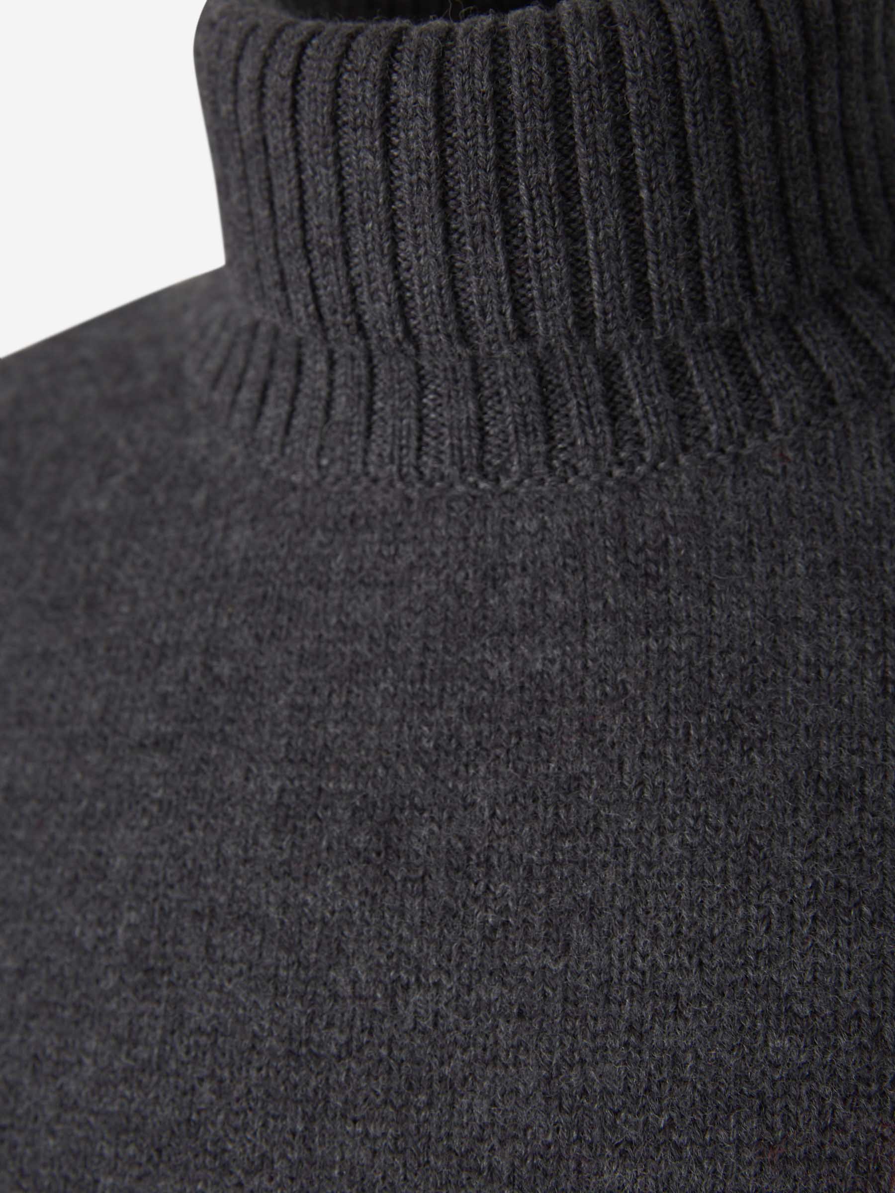 Outlet online Ami Paris Hombre Jersey Big Ami De Coeur color Gris Claro sku 542-002099 02 - Foto 3
