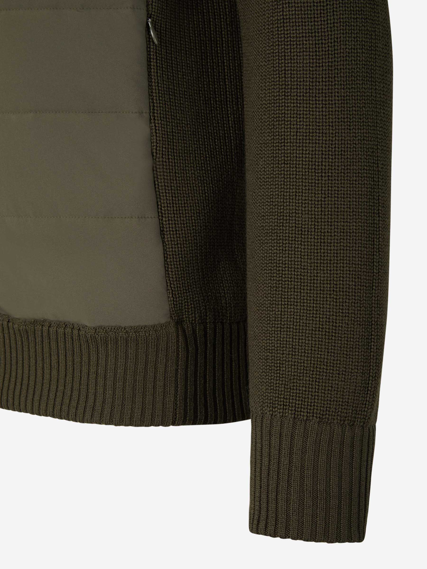 Gran Sasso Cárdigan Acolchado Lana color Verde Militar sku 543-000852 01 - Foto 4