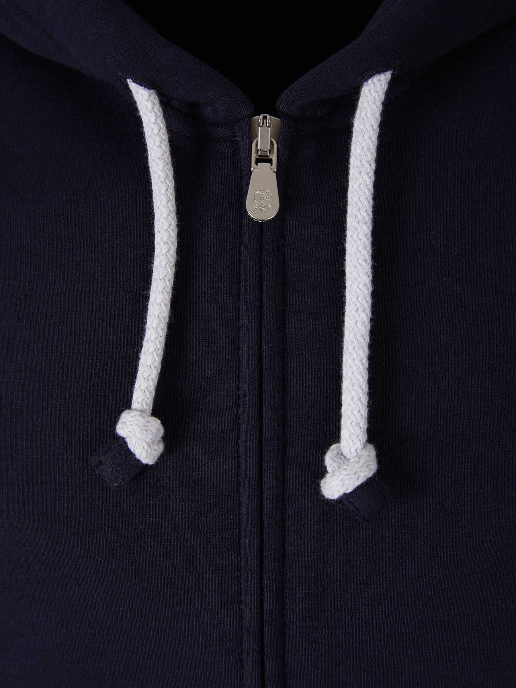 Outlet online Brunello Cucinelli Hombre Sudadera Mangas Contraste color Azul Noche sku 545-001238 01 - Foto 3