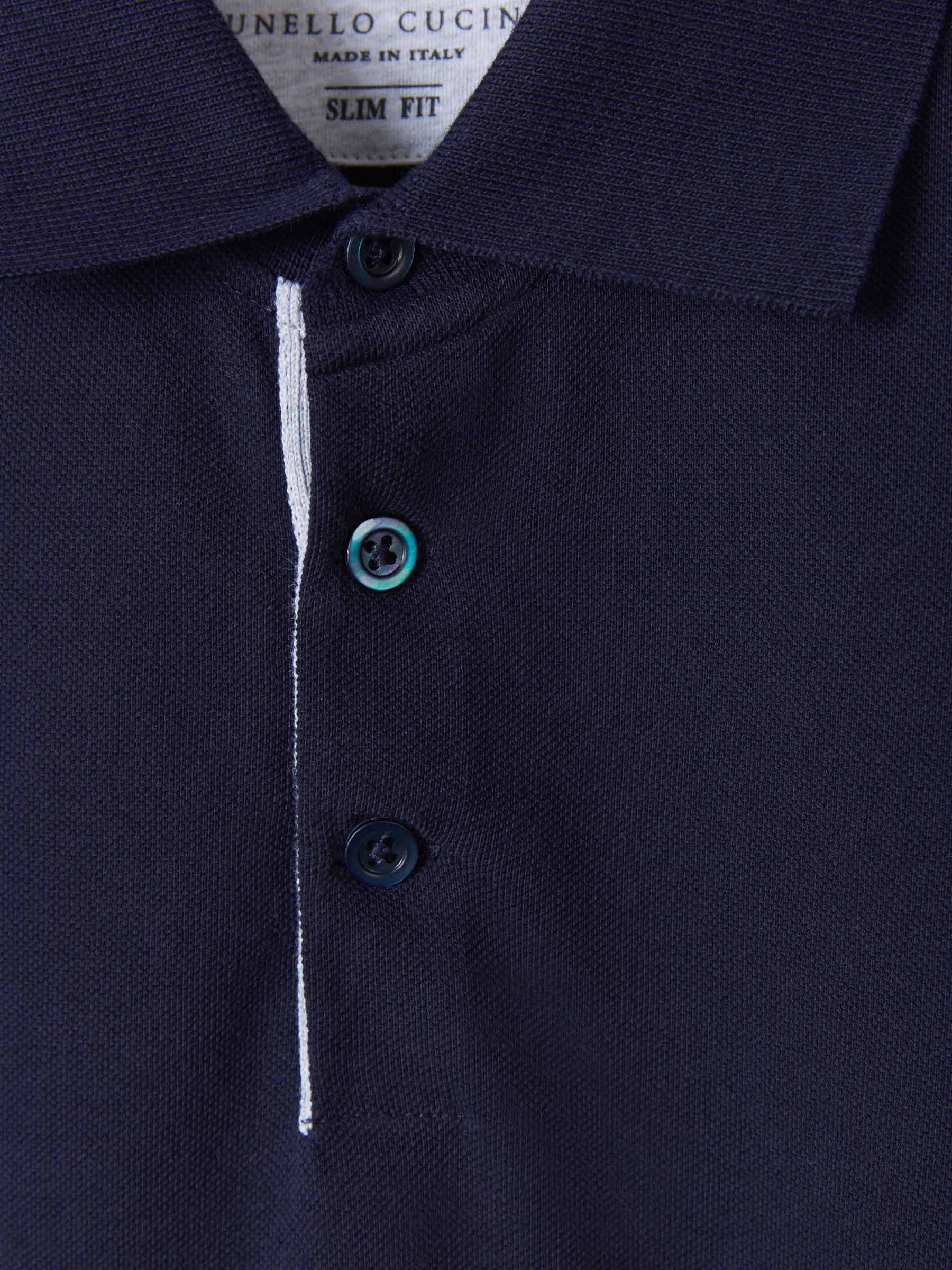 Outlet online Brunello Cucinelli Hombre Polo Piqué Logo color Azul Noche sku 552-001171 03 - Foto 3