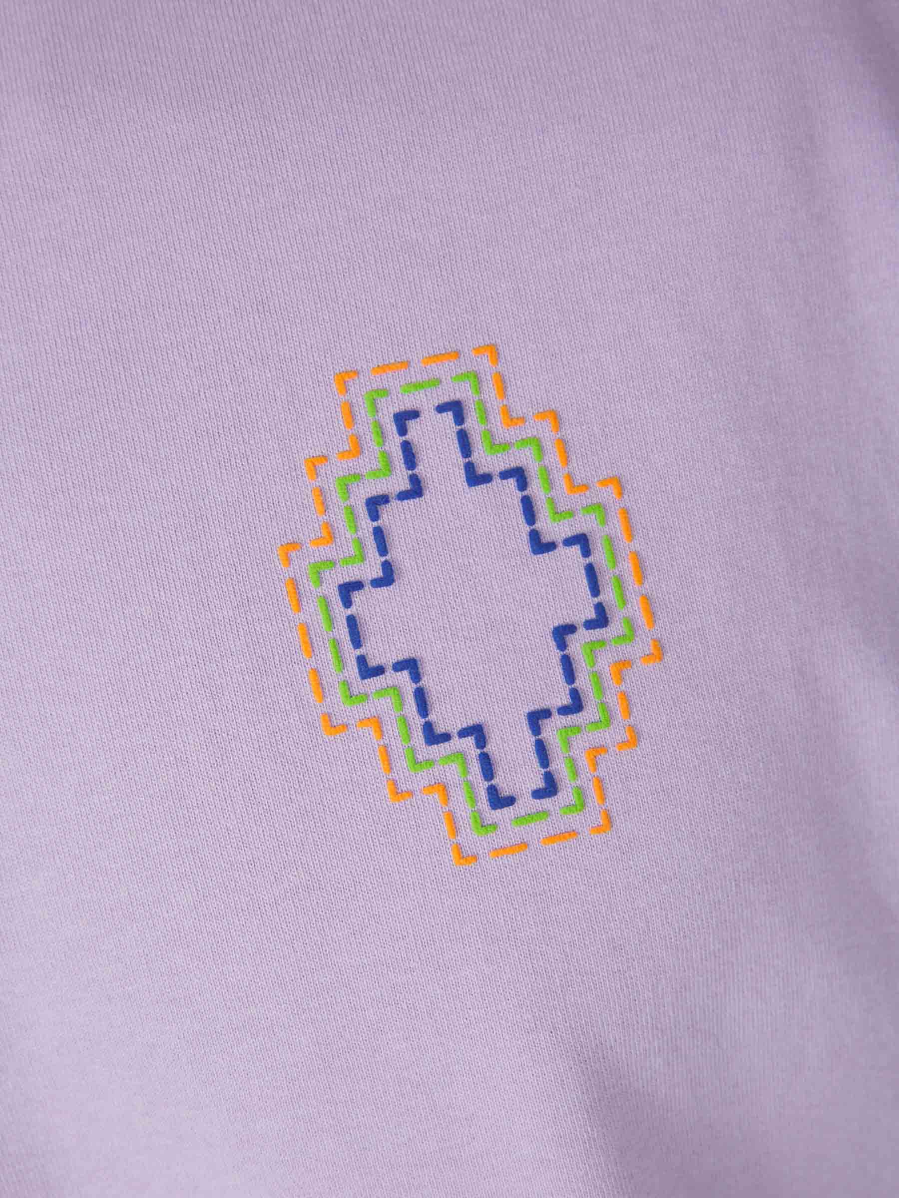 Marcelo Burlon Camiseta Logo Bordado color Lila sku 553-003154 02 - Foto 4