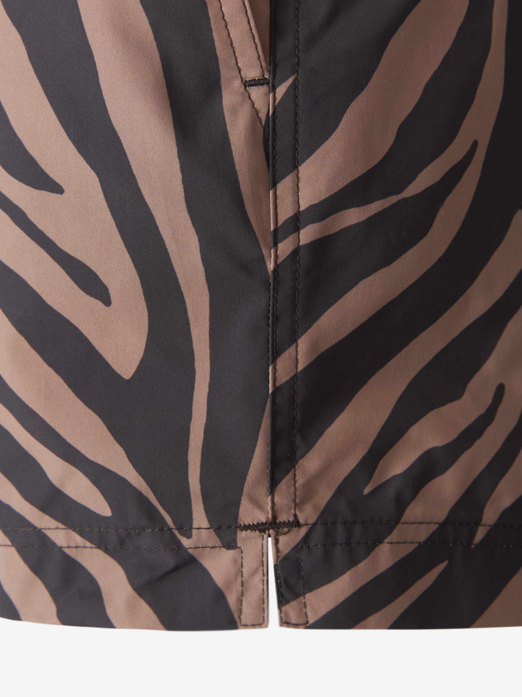 Tom Ford Bañador Estampado Cebra color Marrón sku 561-001082 01 - Foto 5