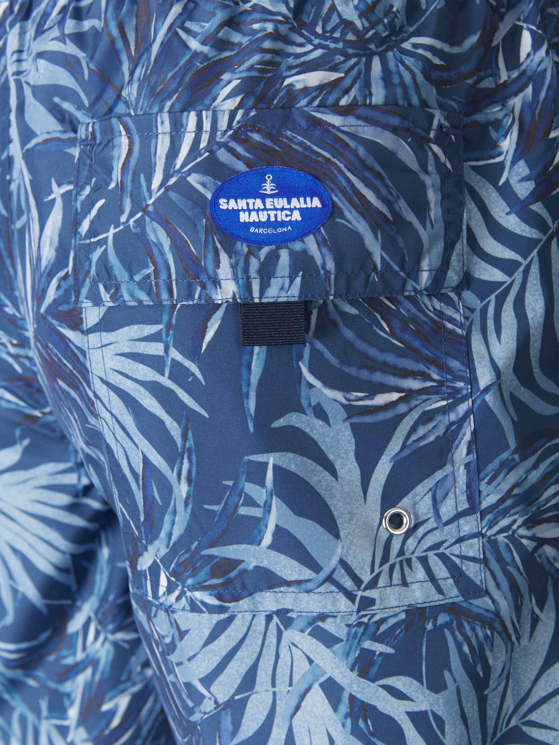 Santa Eulalia Bañador Motivo Jungla color Blanco sku 561-001091 02 - Foto 9