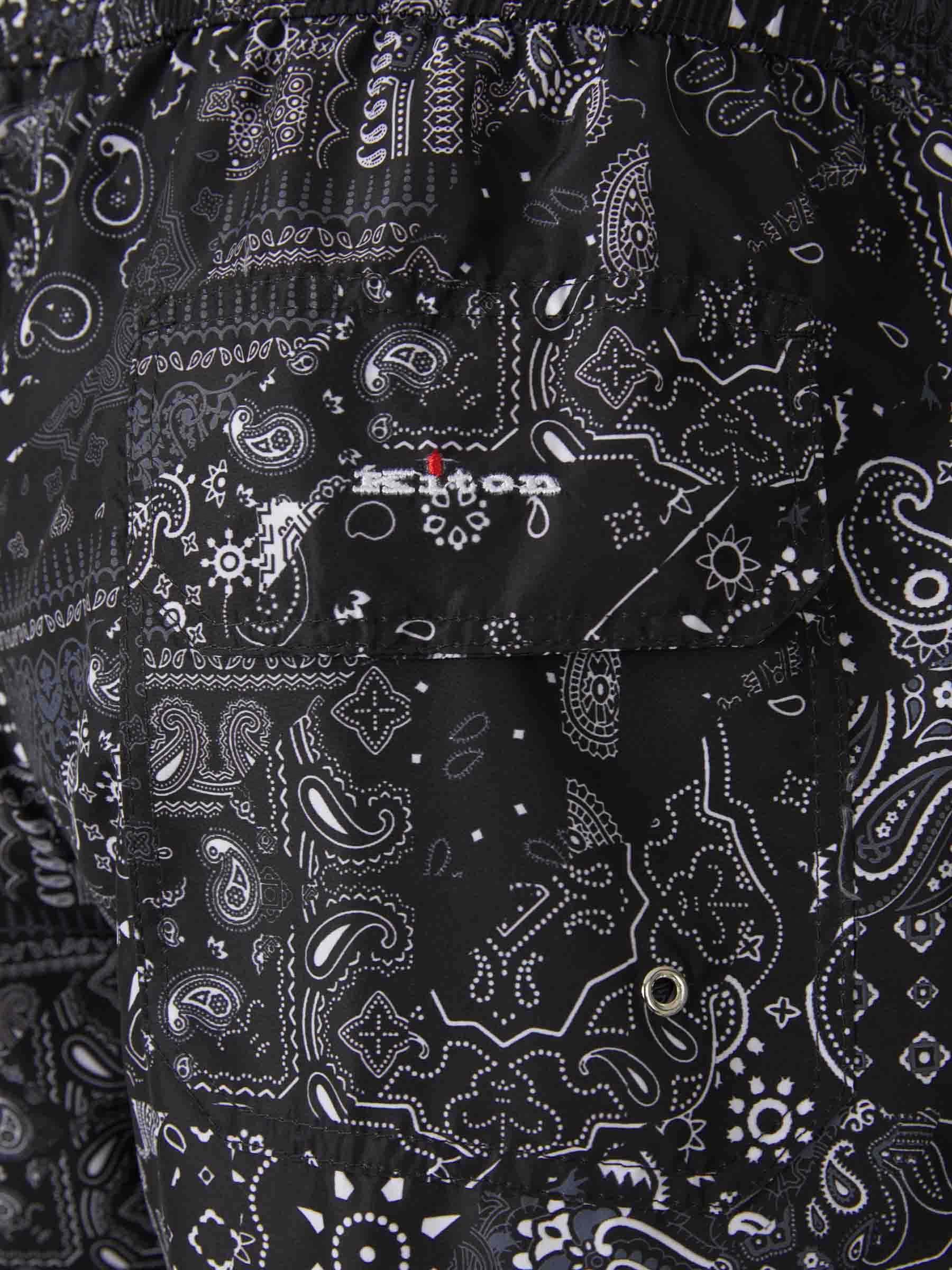 Kiton Bañador Técnico Motivo Bandana color Negro sku 561-001228 01 - Foto 5