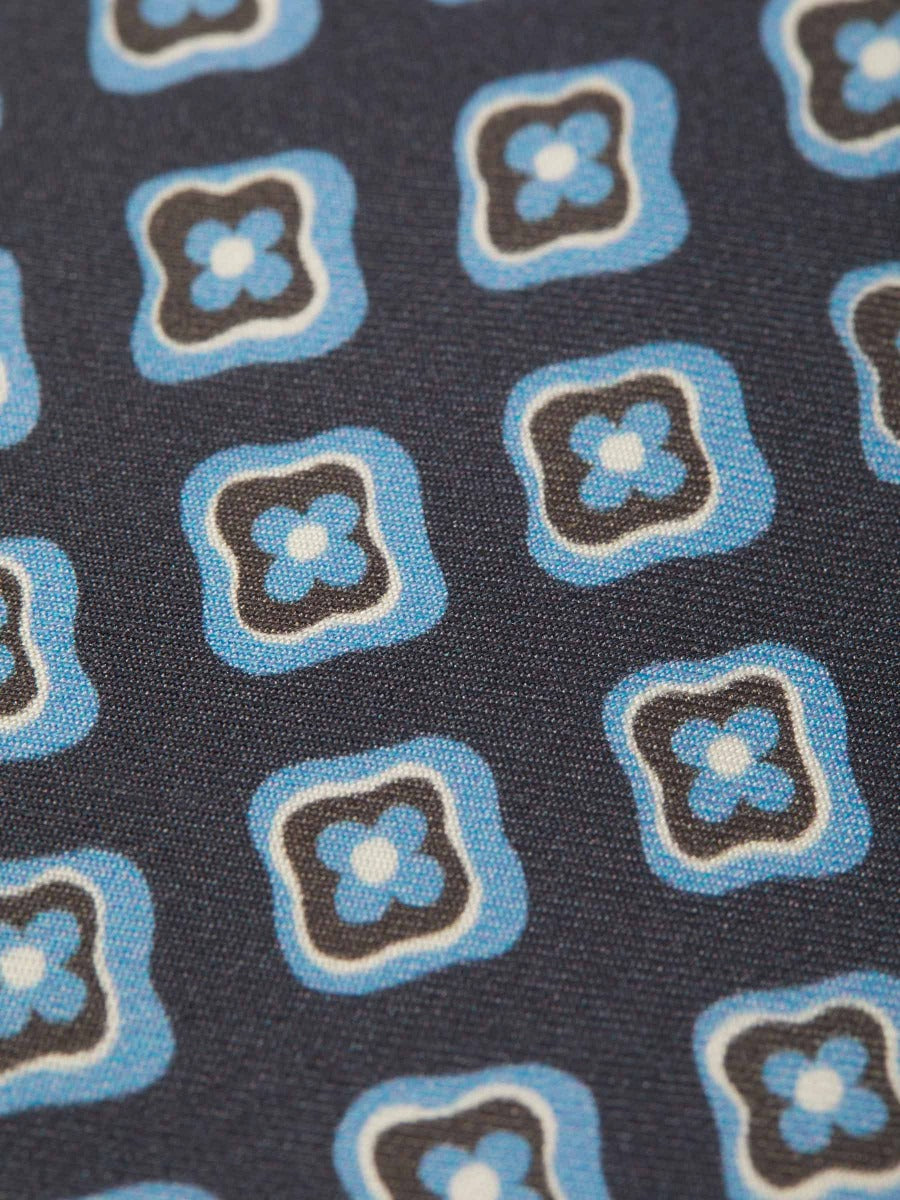 Kiton Corbata Motivo Floral color Azul Noche sku 601-000946 02 - Foto 3