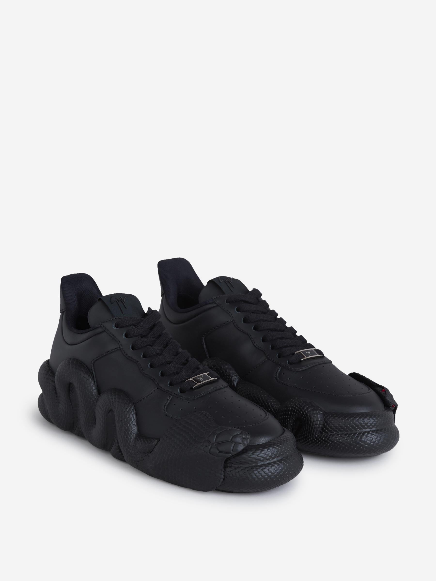 Outlet online Giuseppe Zanotti Hombre Sneakers Cobras color Negro sku 616-001834 01 - Foto 2