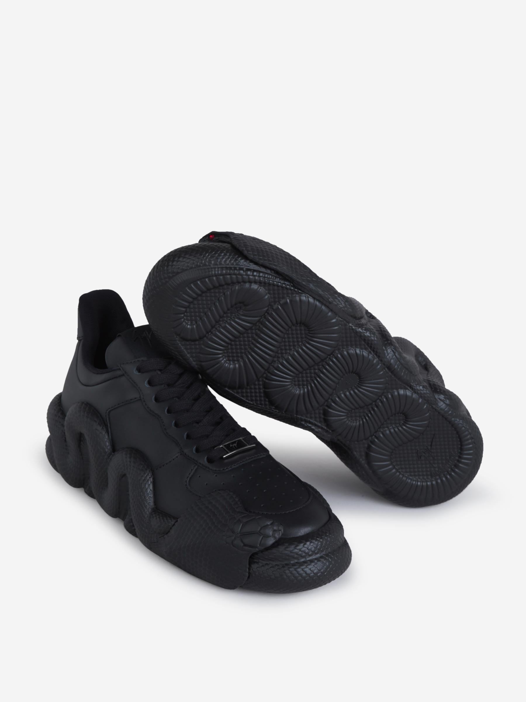 Outlet online Giuseppe Zanotti Hombre Sneakers Cobras color Negro sku 616-001834 01 - Foto 6