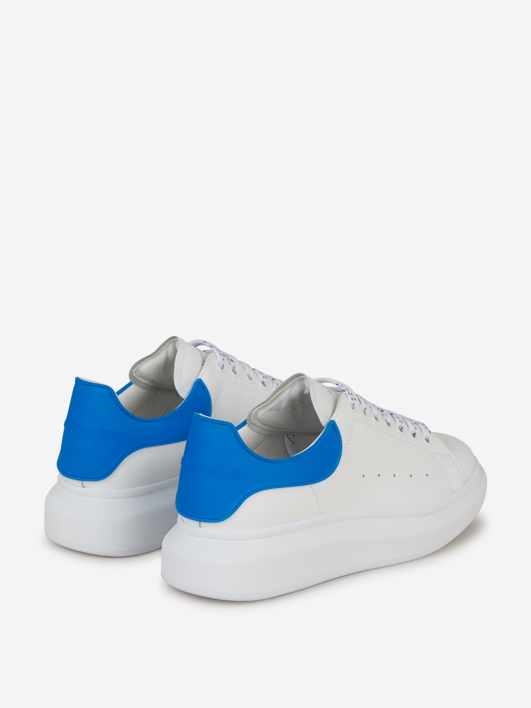 Alexander McQueen Sneakers Oversized Piel color Blanco sku 616-002034 01 - Foto 3