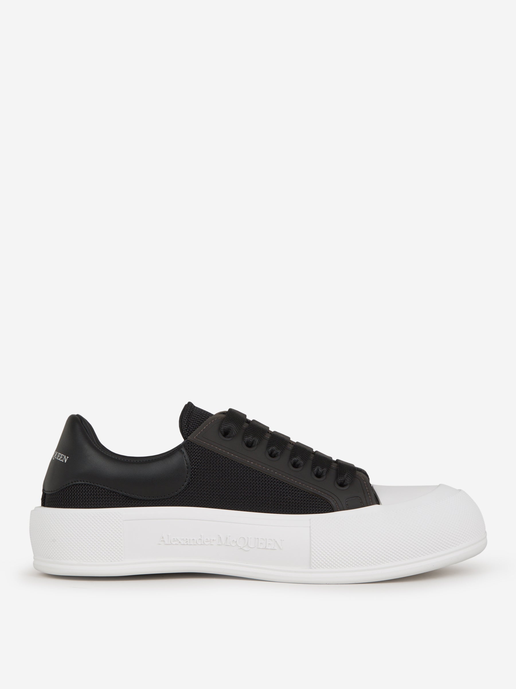 Outlet online Alexander McQueen Hombre Sneakers Deck Plimsoll color Negro sku 616-002038 01 - Foto 1