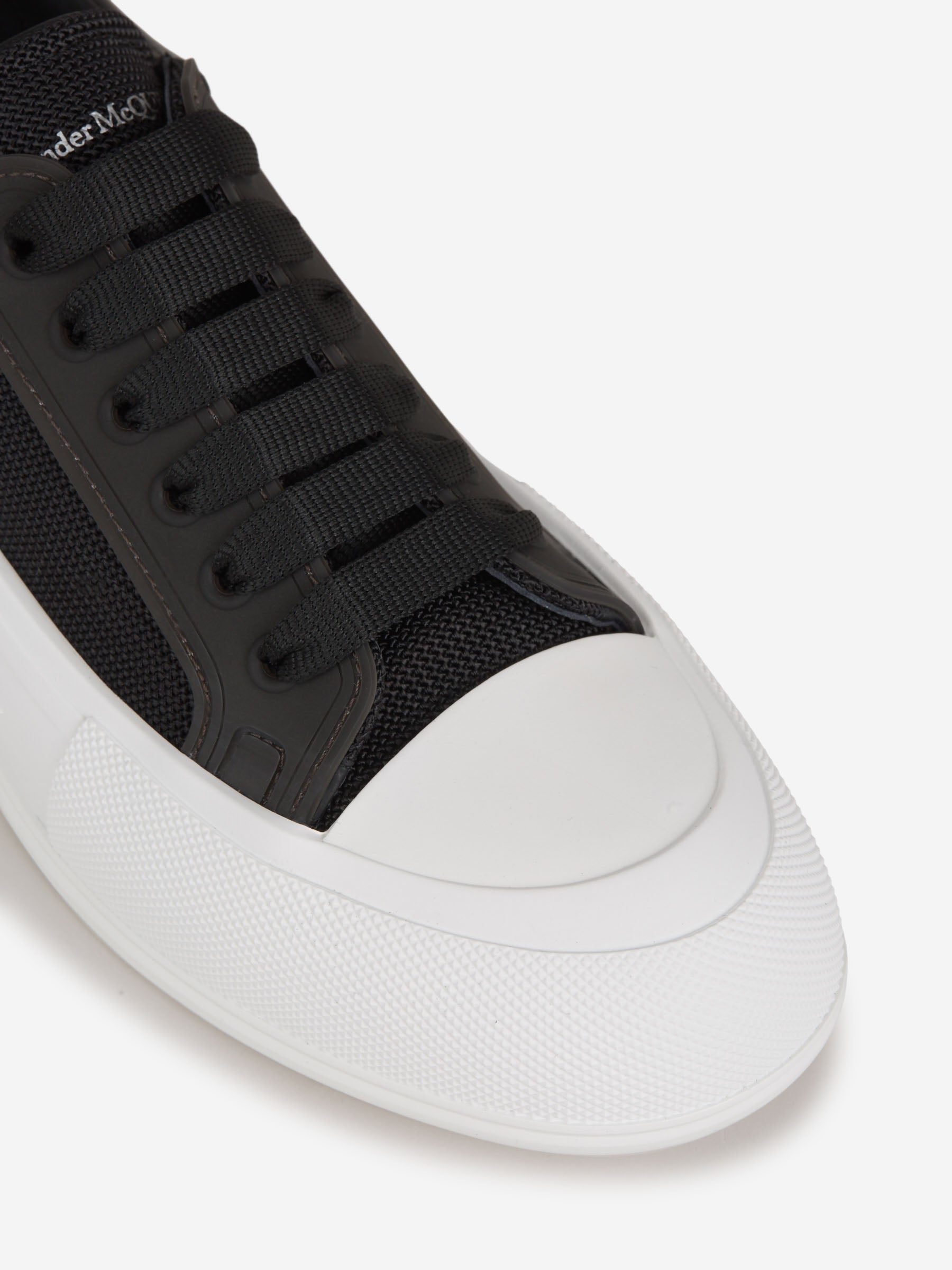 Outlet online Alexander McQueen Hombre Sneakers Deck Plimsoll color Negro sku 616-002038 01 - Foto 4