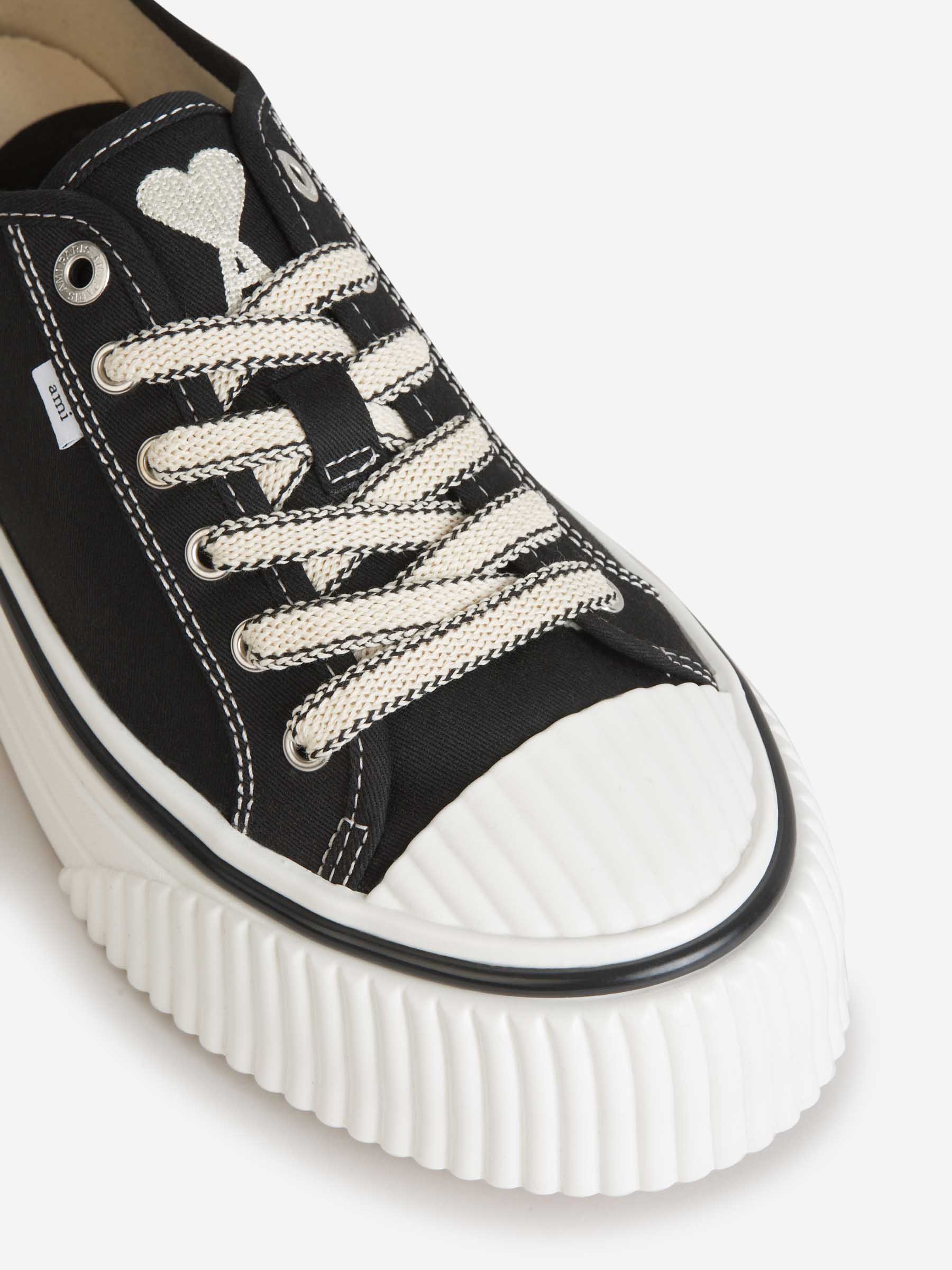 Outlet online Ami Paris Hombre Sneakers Lona Algodón color Negro sku 616-002141 01 - Foto 4