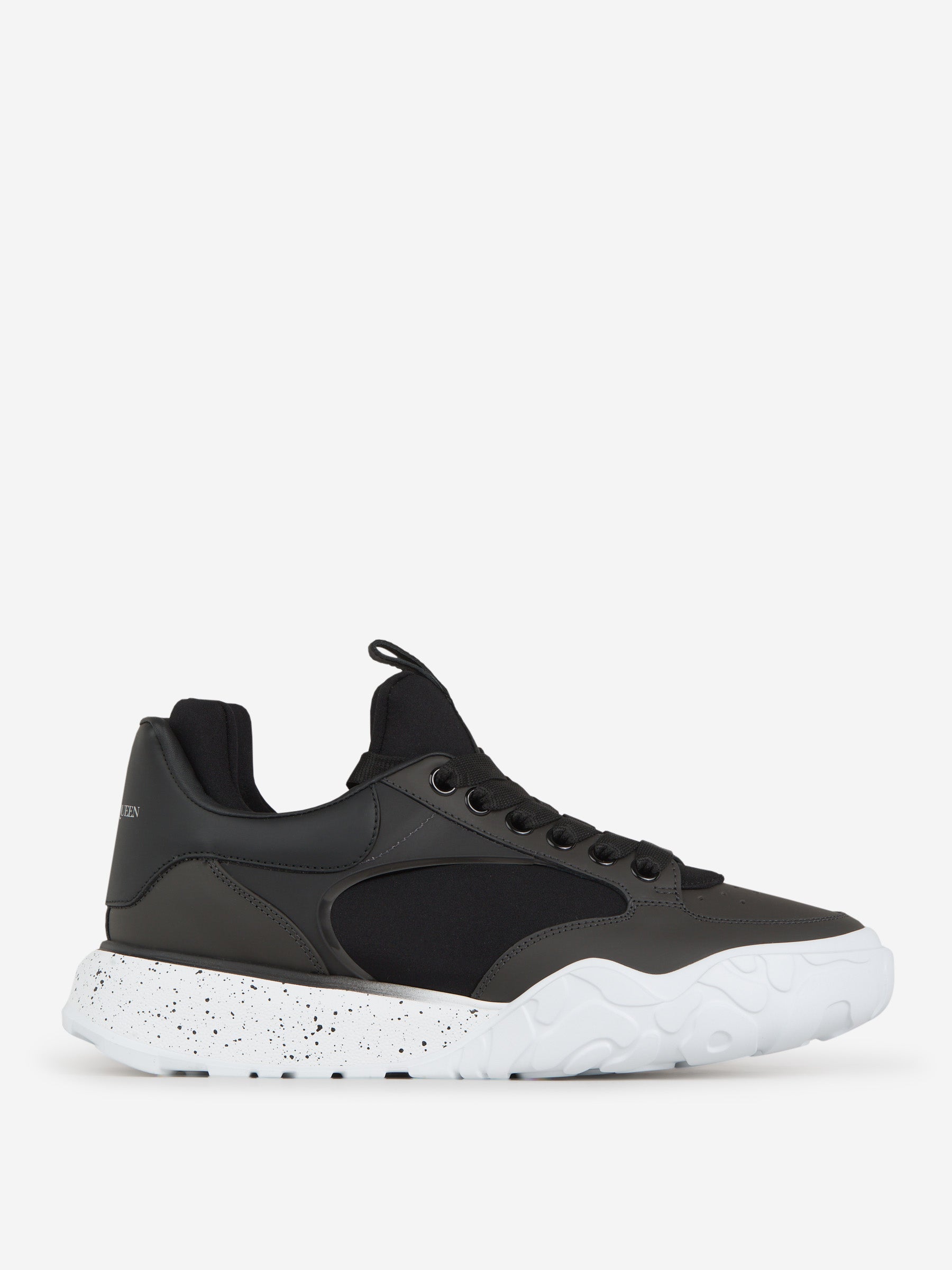 Outlet online Alexander McQueen Hombre Sneakers Court Tech color Negro sku 616-002173 01 - Foto 1