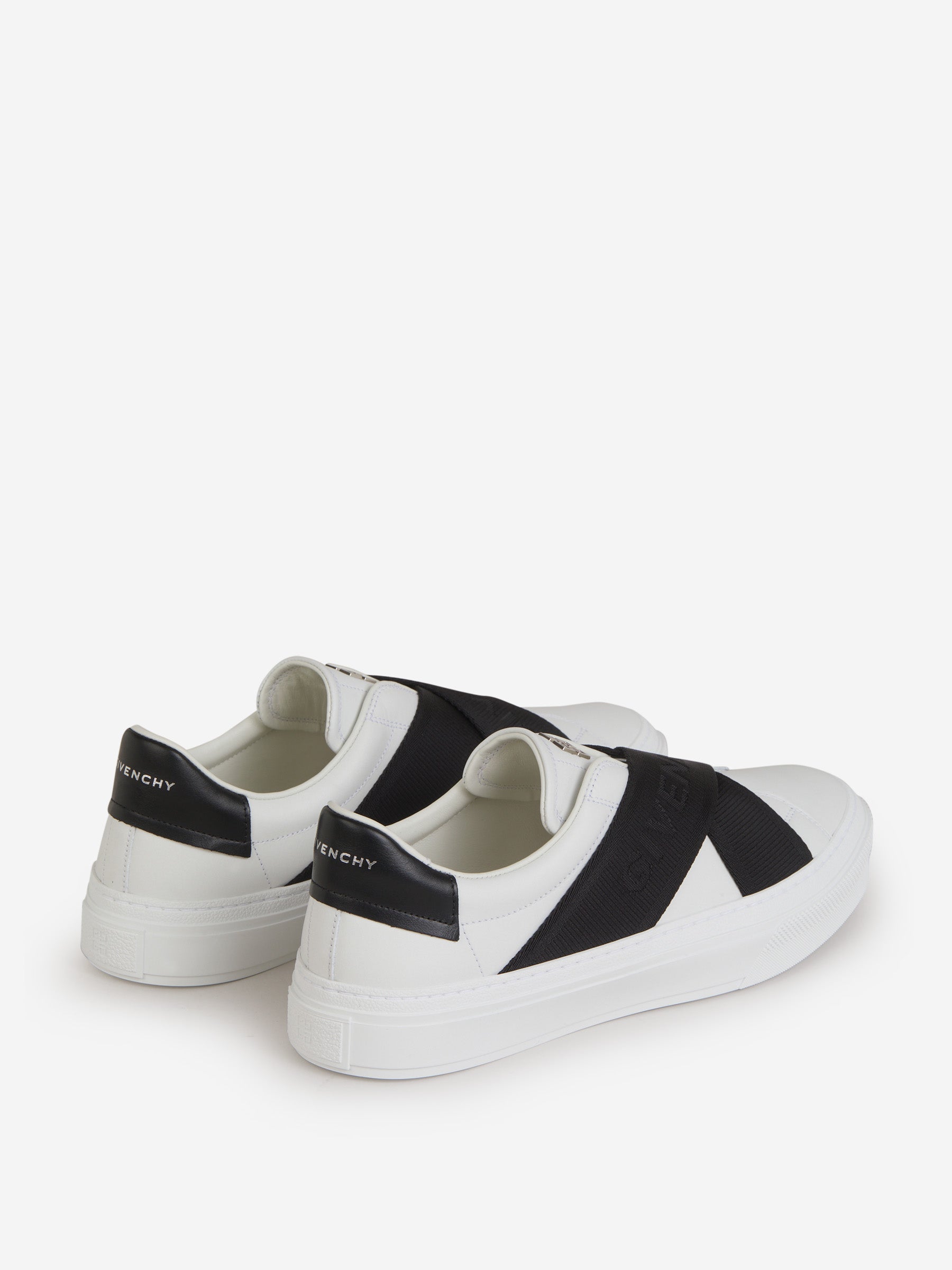 Outlet online Givenchy Hombre Sneakers Logo 4G Piel color Blanco sku 616-002357 01 - Foto 4