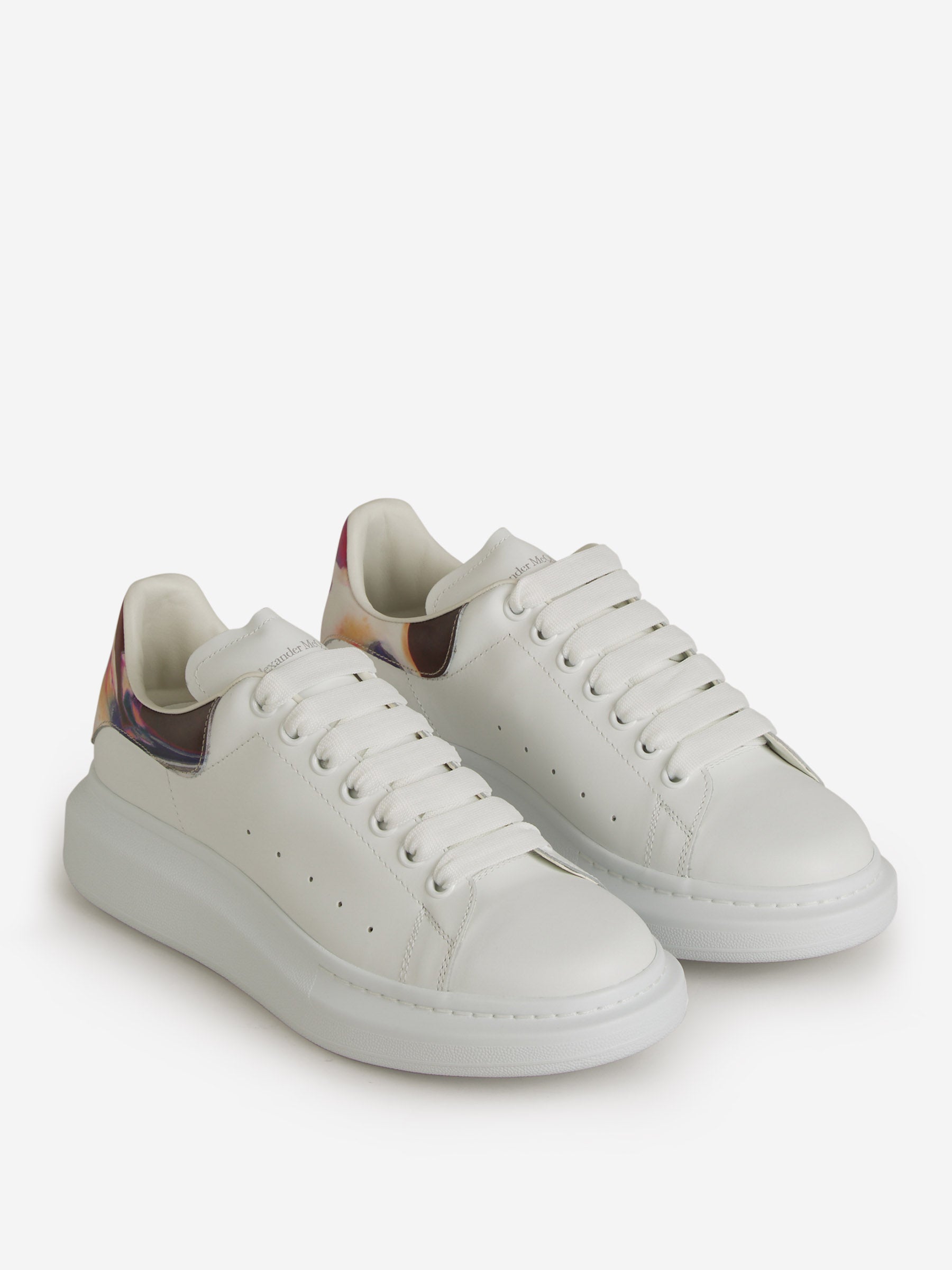 Outlet online Alexander McQueen Hombre Sneakers Oversized color Blanco sku 616-002418 01 - Foto 2