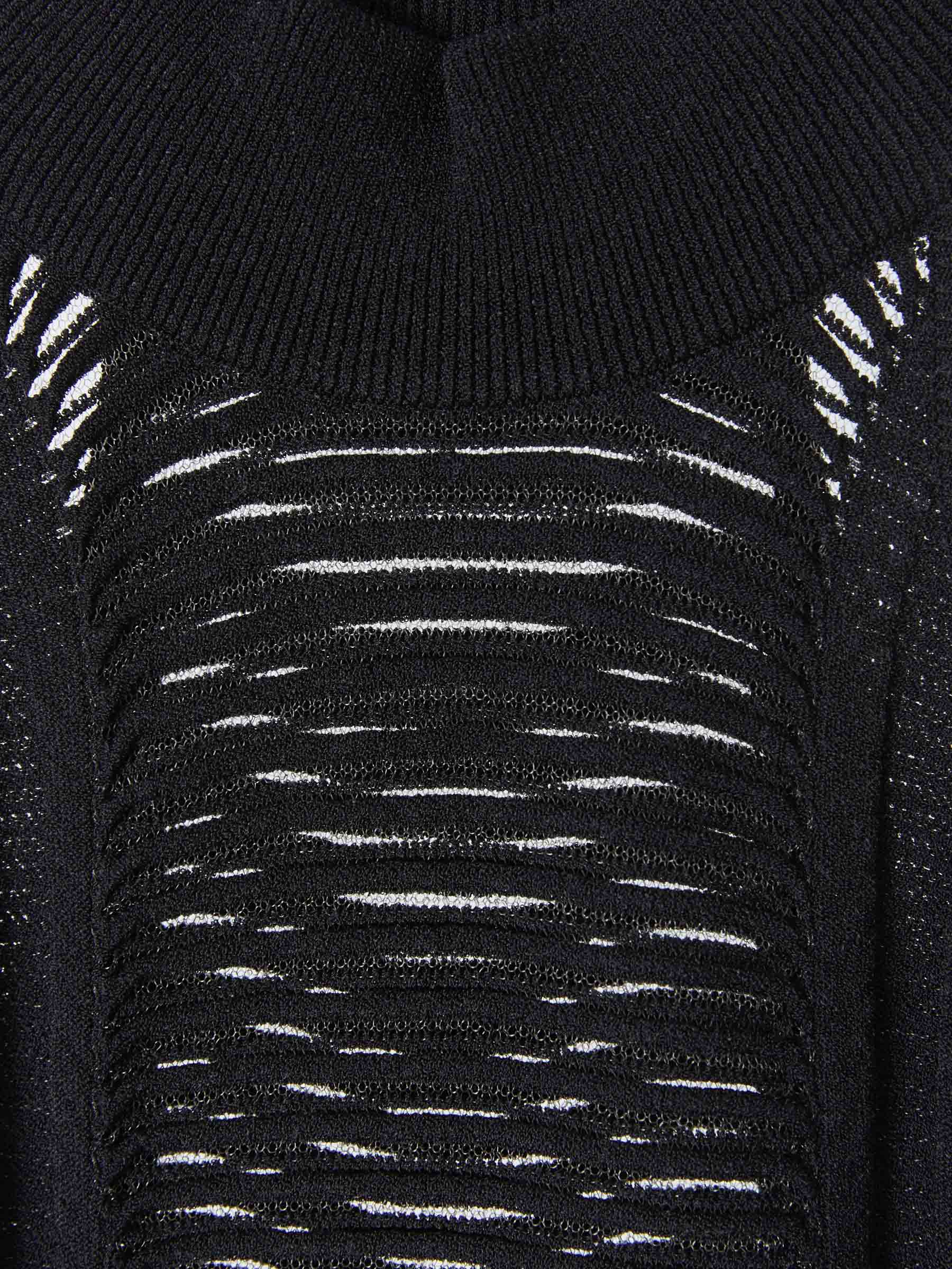 Balmain Body Punto Calado color Negro sku 703-001737 01 - Foto 3