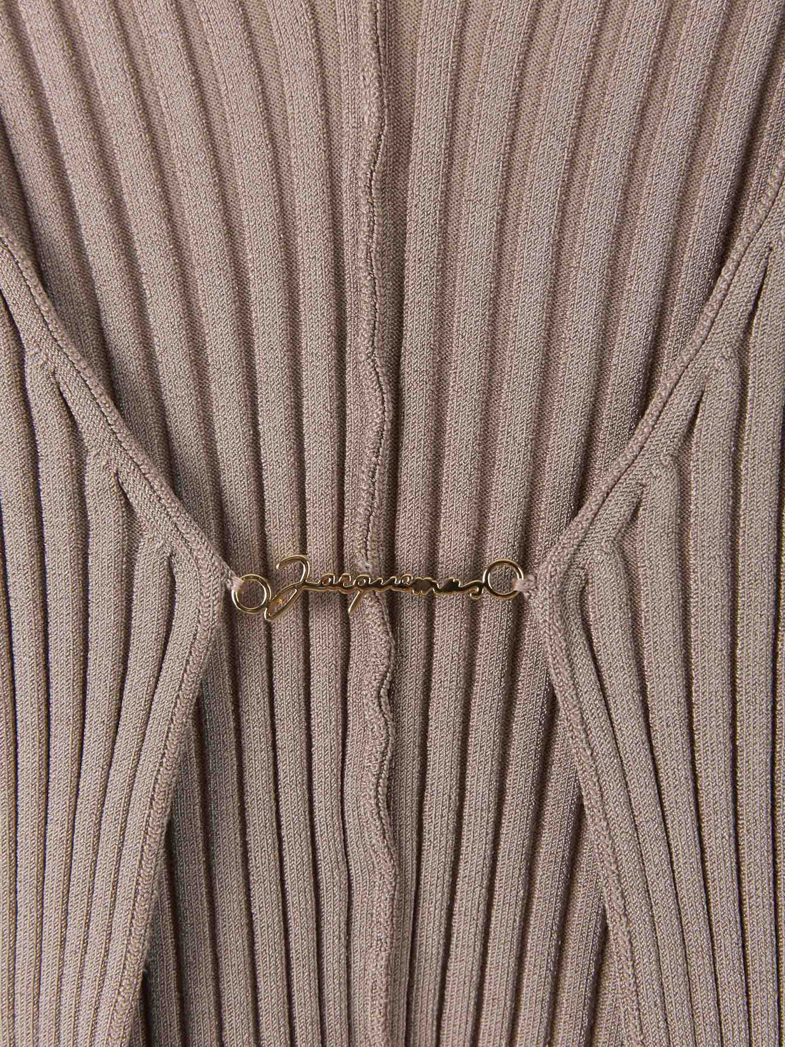 Jacquemus Cárdigan La Malle Pralù color Topo sku 713-000174 02 - Foto 2