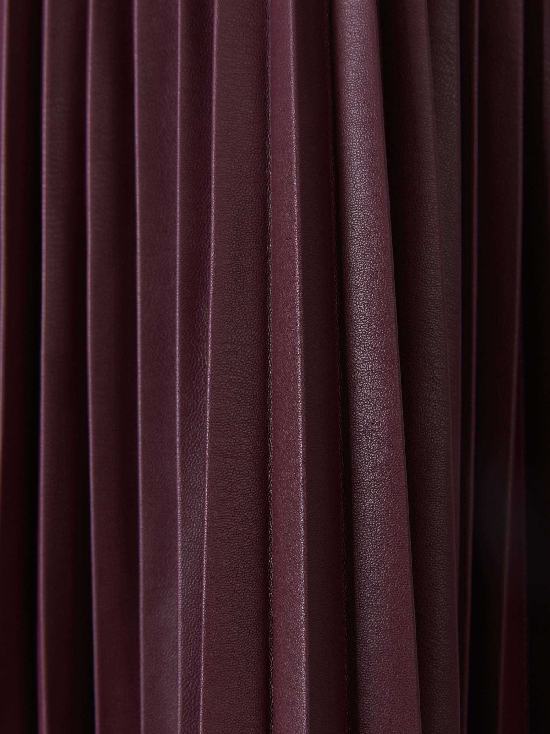 Proenza Schouler Falda Plisada Piel Sintética color Burdeos sku 750-001214 01 - Foto 4