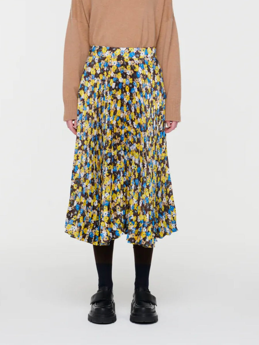 Plan C Falda Plisada Daisy color Amarillo sku 750-001264 01 - Foto 4