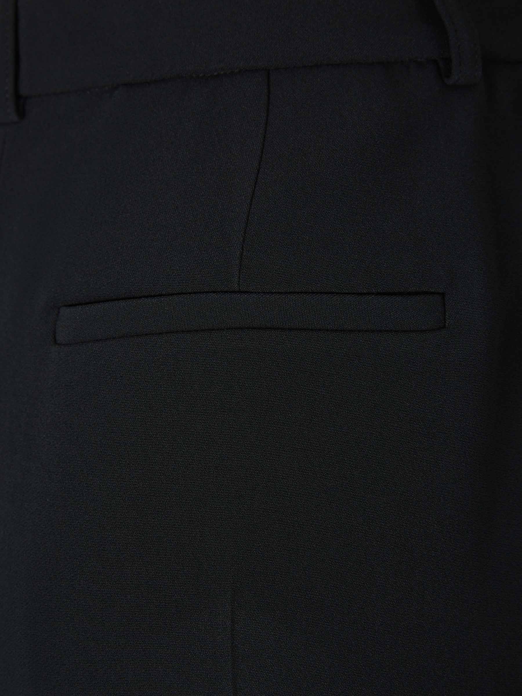 Outlet online Victoria Beckham Mujer Pantalones Plisados Fluidos color Negro sku 761-003106 01 - Foto 5