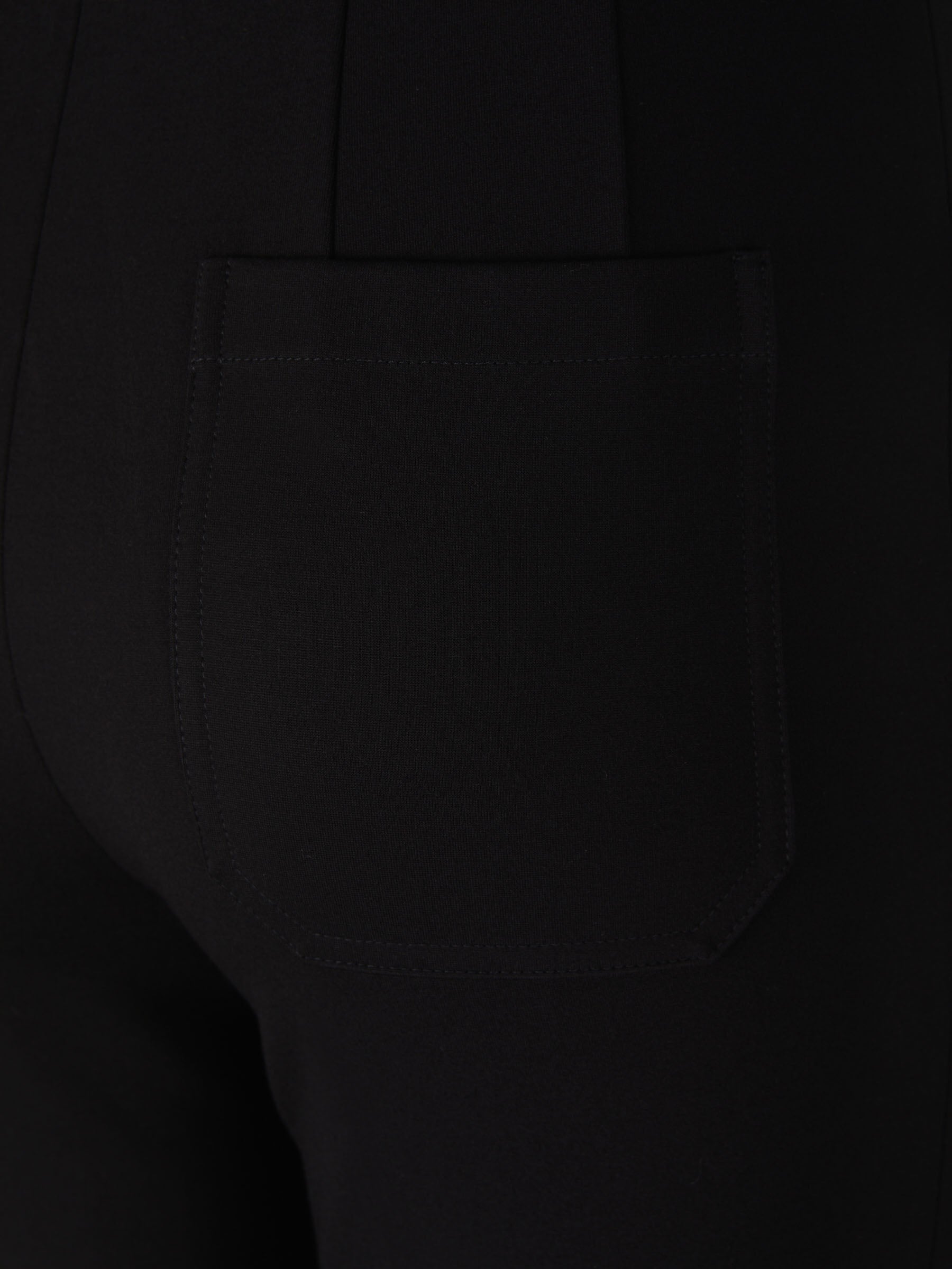 Outlet online Dorothee Schumacher Mujer Pantalones Emotional Essence color Negro sku 761-003120 01 - Foto 4