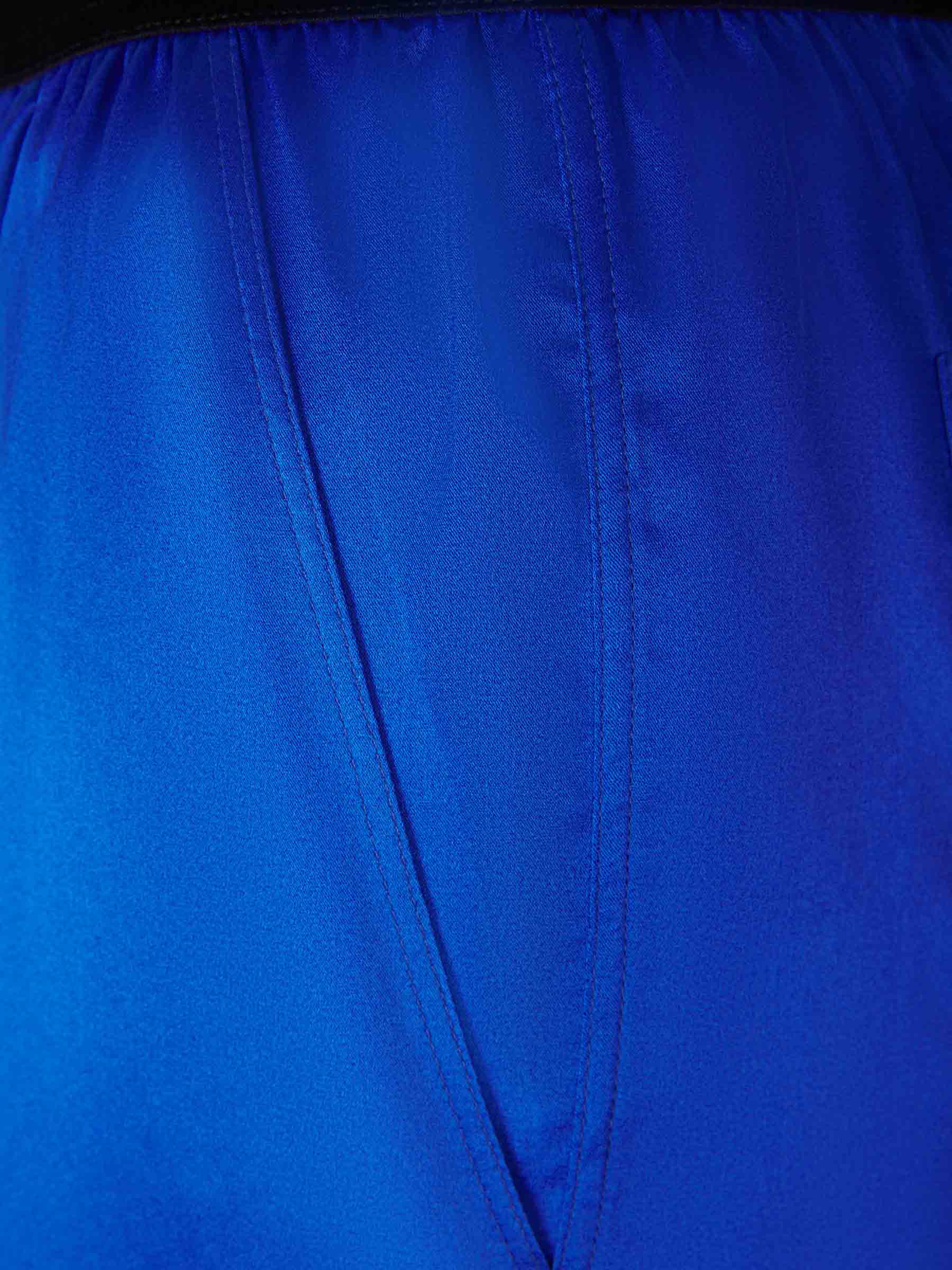Outlet online Tom Ford Mujer Pantalones Satén Seda color Azul Cobalto sku 761-003303 01 - Foto 4