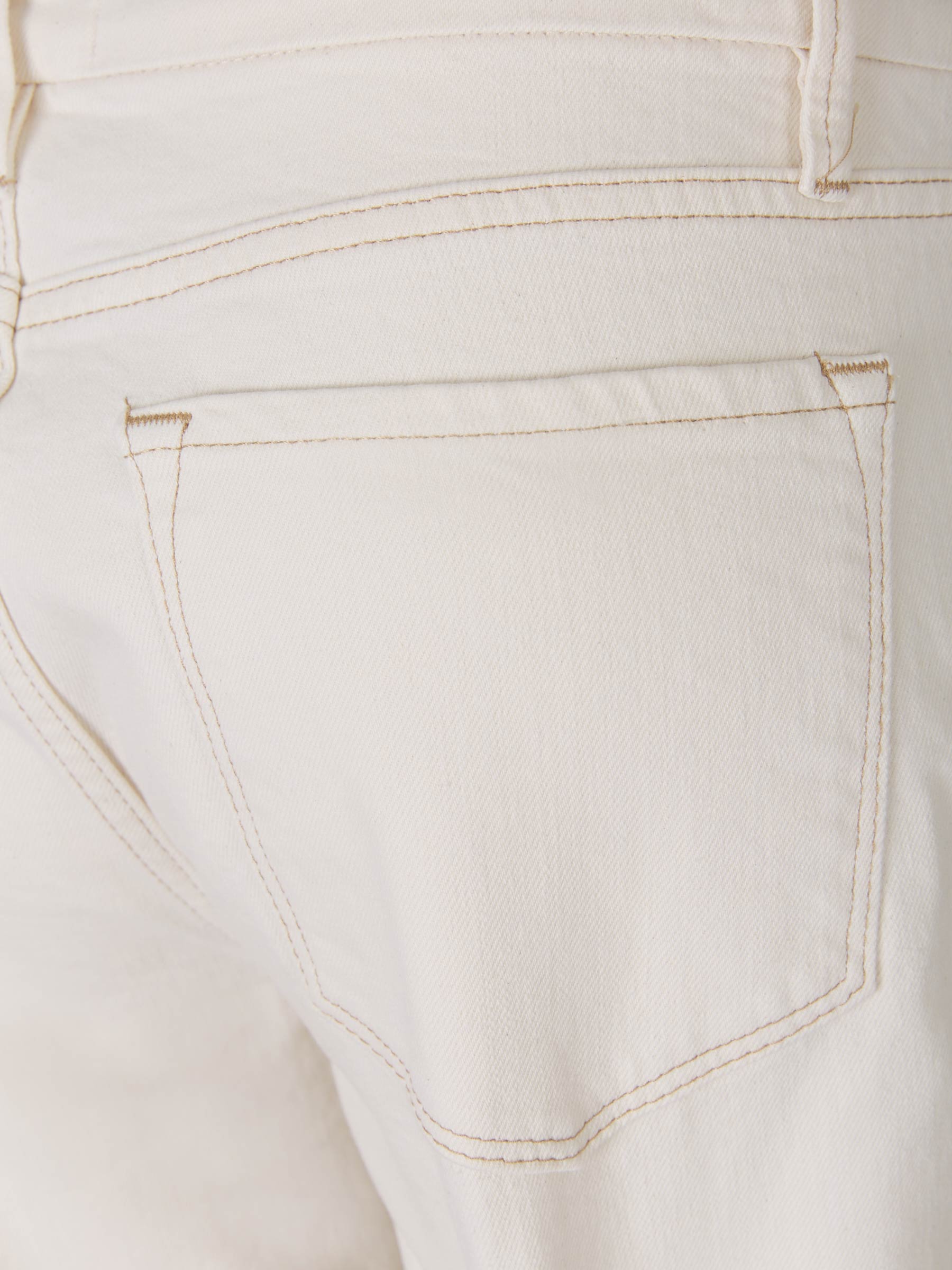 Frame Jeans Le Crop Mini Boot color Marfil sku 763-001240 01 - Foto 4