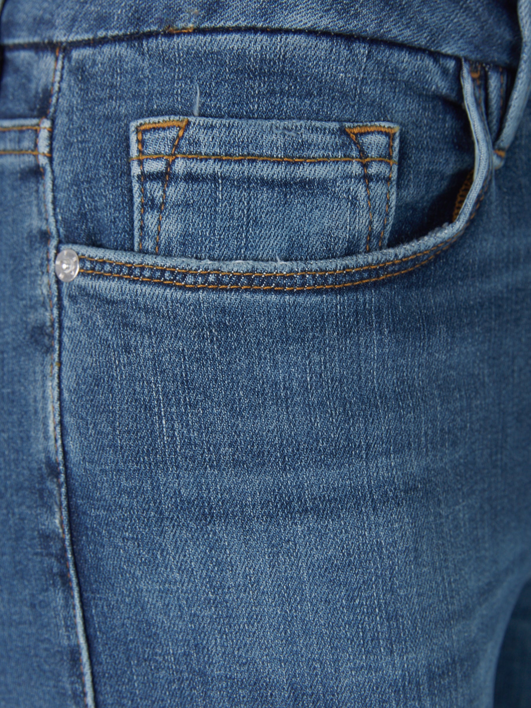 Frame Jeans Le Crop color Azul Cobalto sku 763-001328 01 - Foto 3