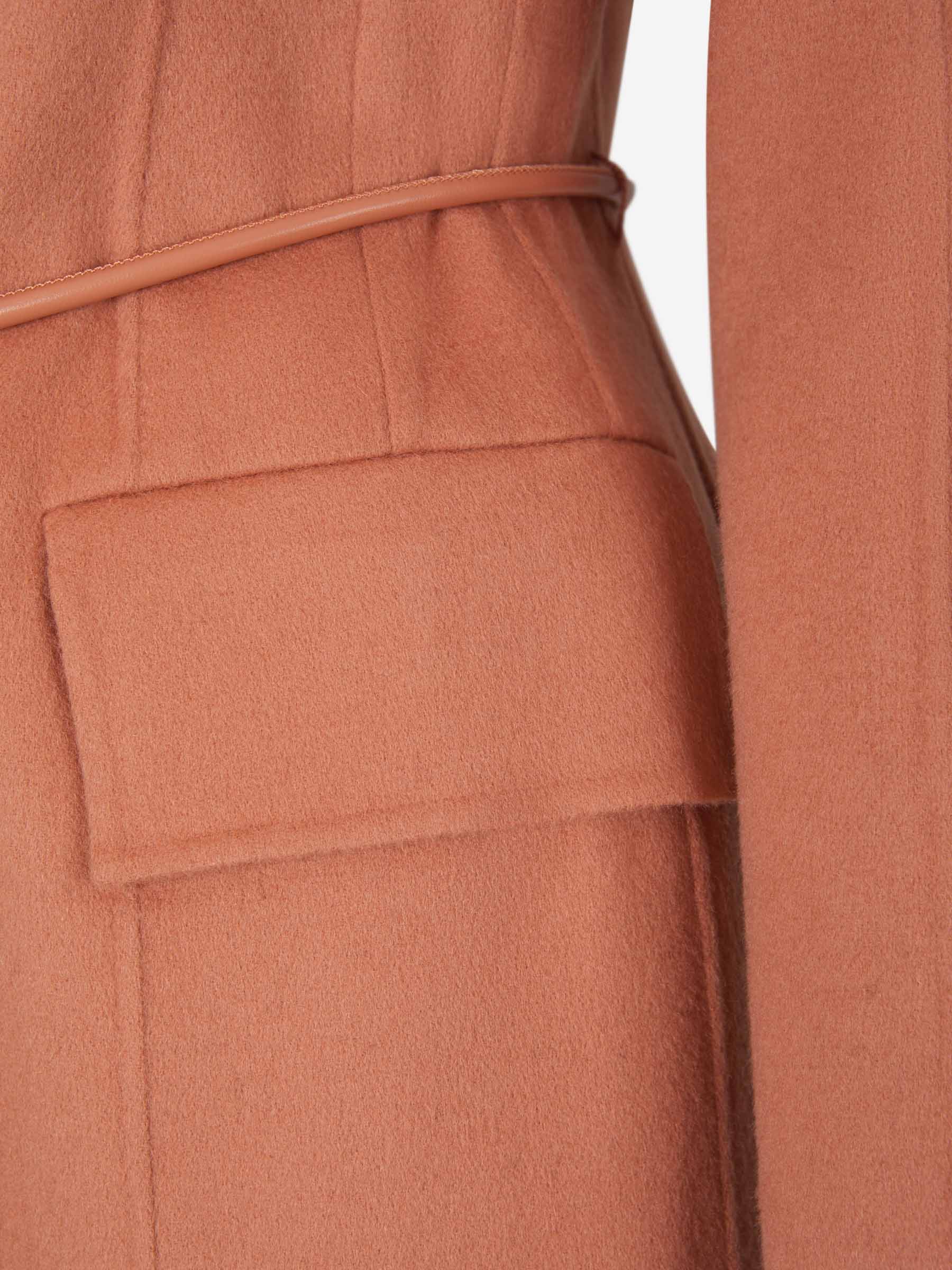 Zimmermann Abrigo Cruzado Kaleidoscope color Coral sku 771-001376 01 - Foto 4