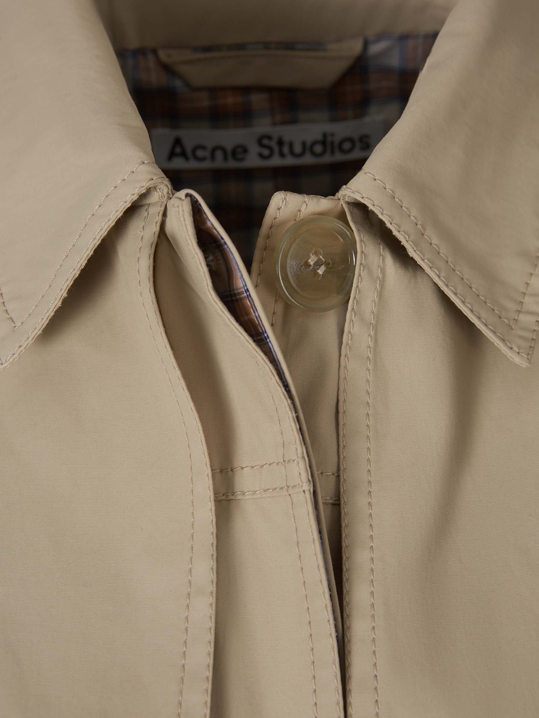 Acne Studios Gabardina Cinturón Capa color Beis sku 773-000187 01 - Foto 3
