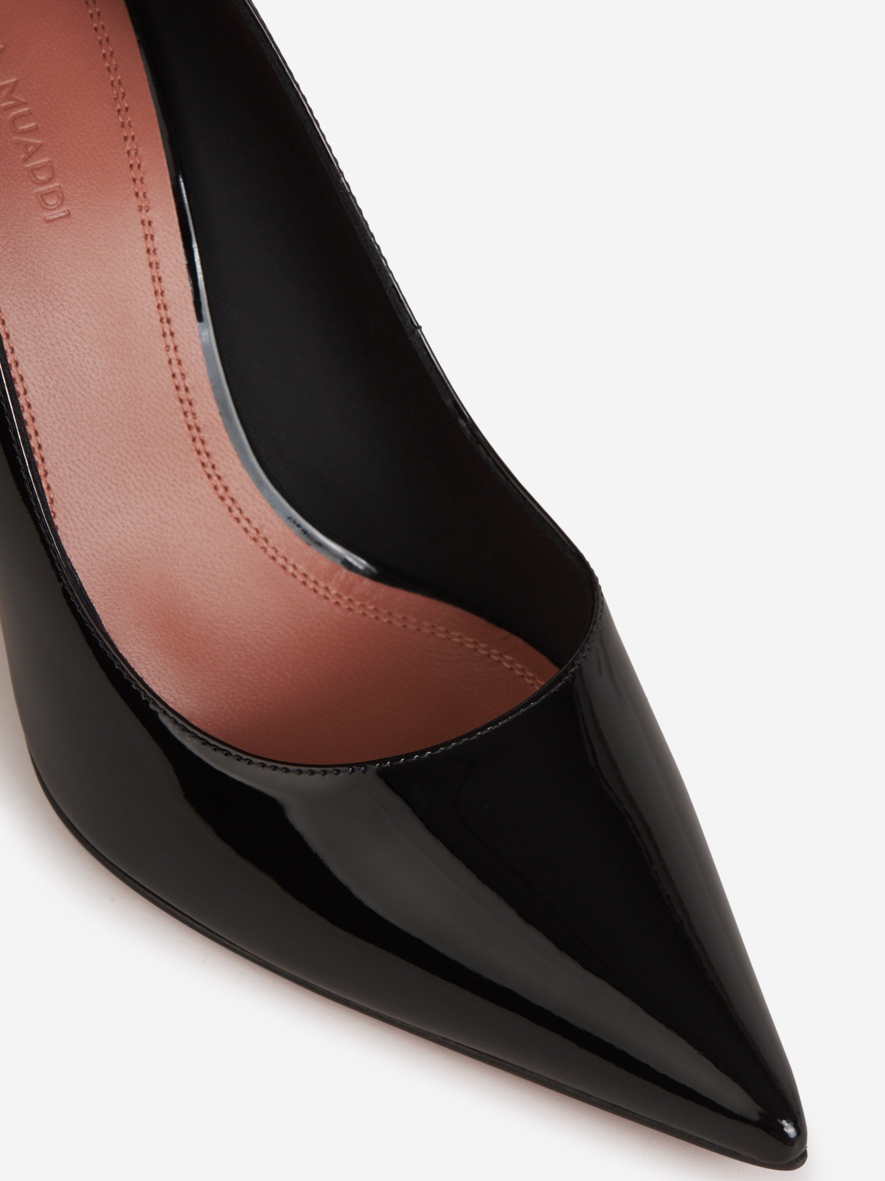 Amina Muaddi Zapatos Ami Pump color Negro sku 800-004848 01 - Foto 4