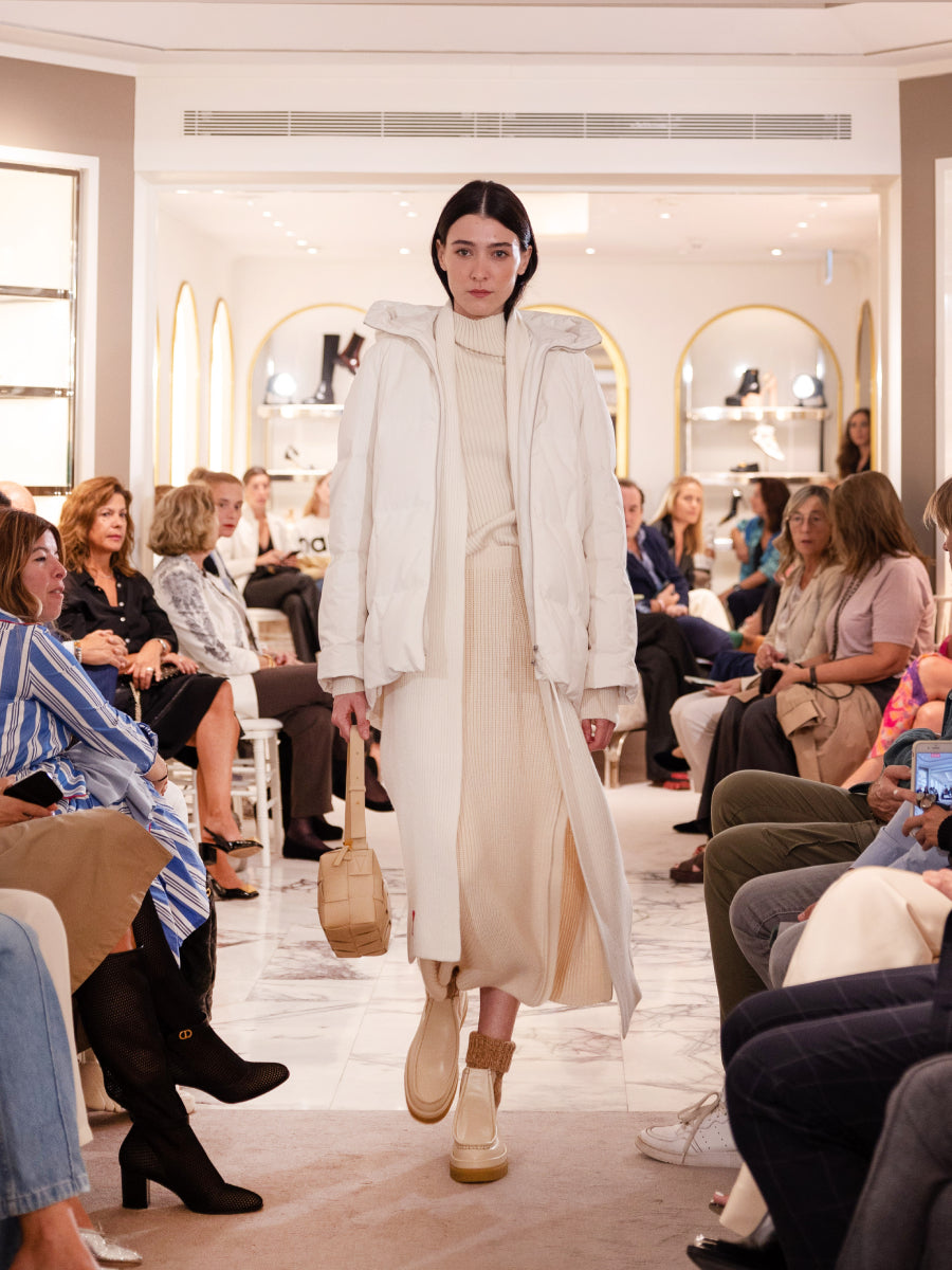 Chloé Botines Calcetín Jamie color Beis sku 805-000619 01 - Foto 5