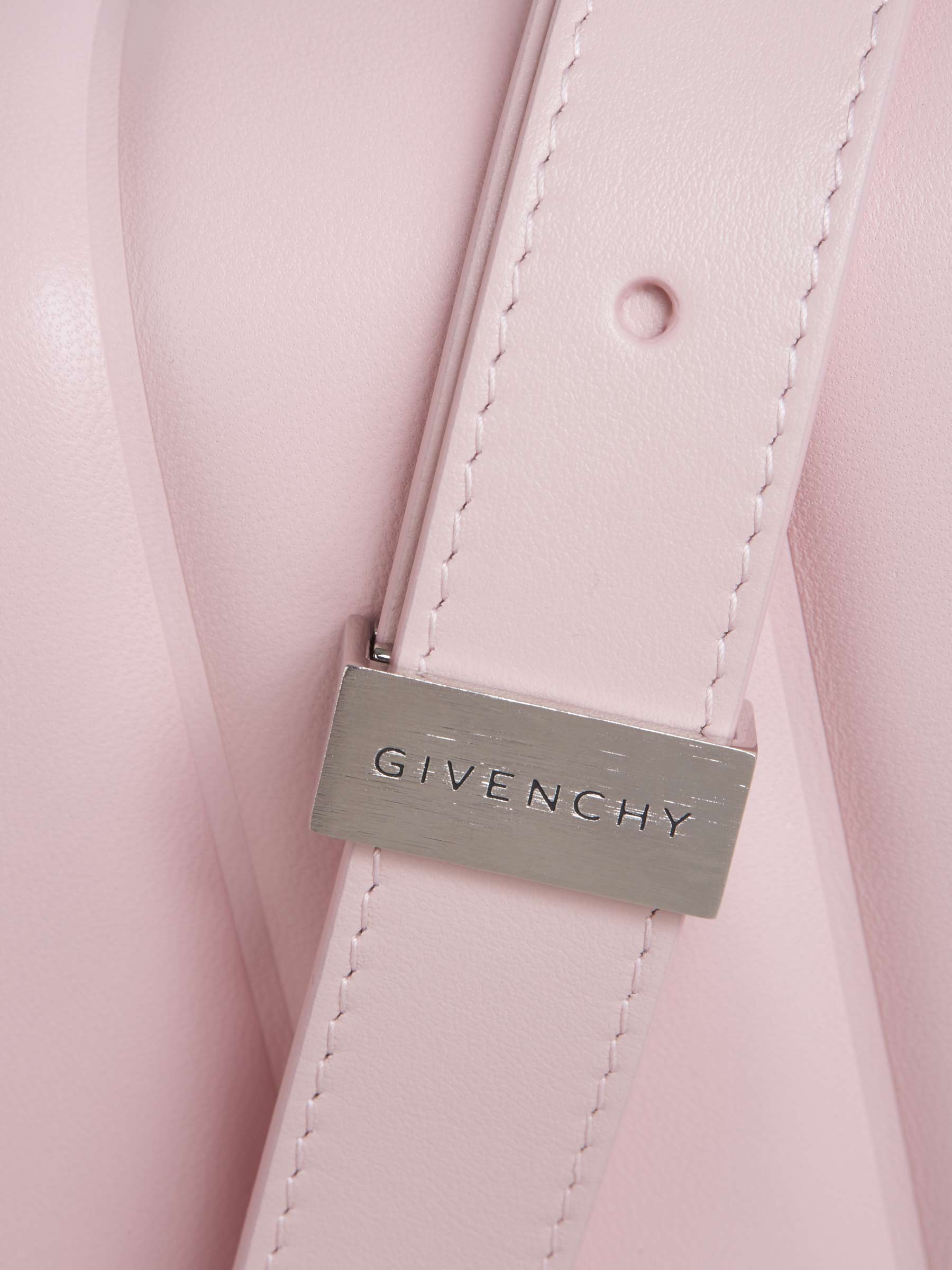 Givenchy Bolso 4G Mediana color Rosa Claro sku 810-006012 01 - Foto 5