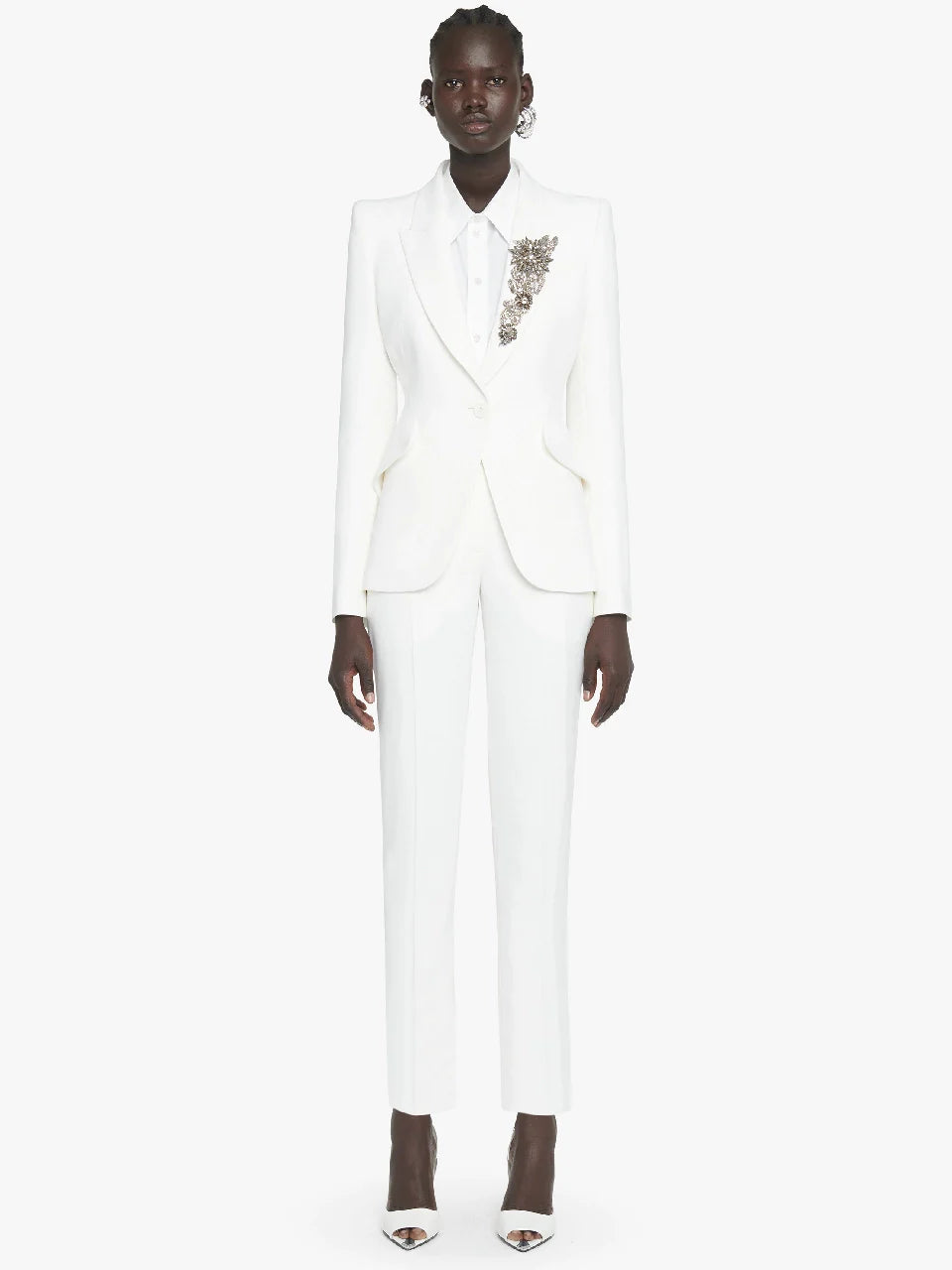 Outlet online Alexander McQueen Mujer Pantalones Crepé Leaf color Marfil sku 761-003299 01 - Foto 1