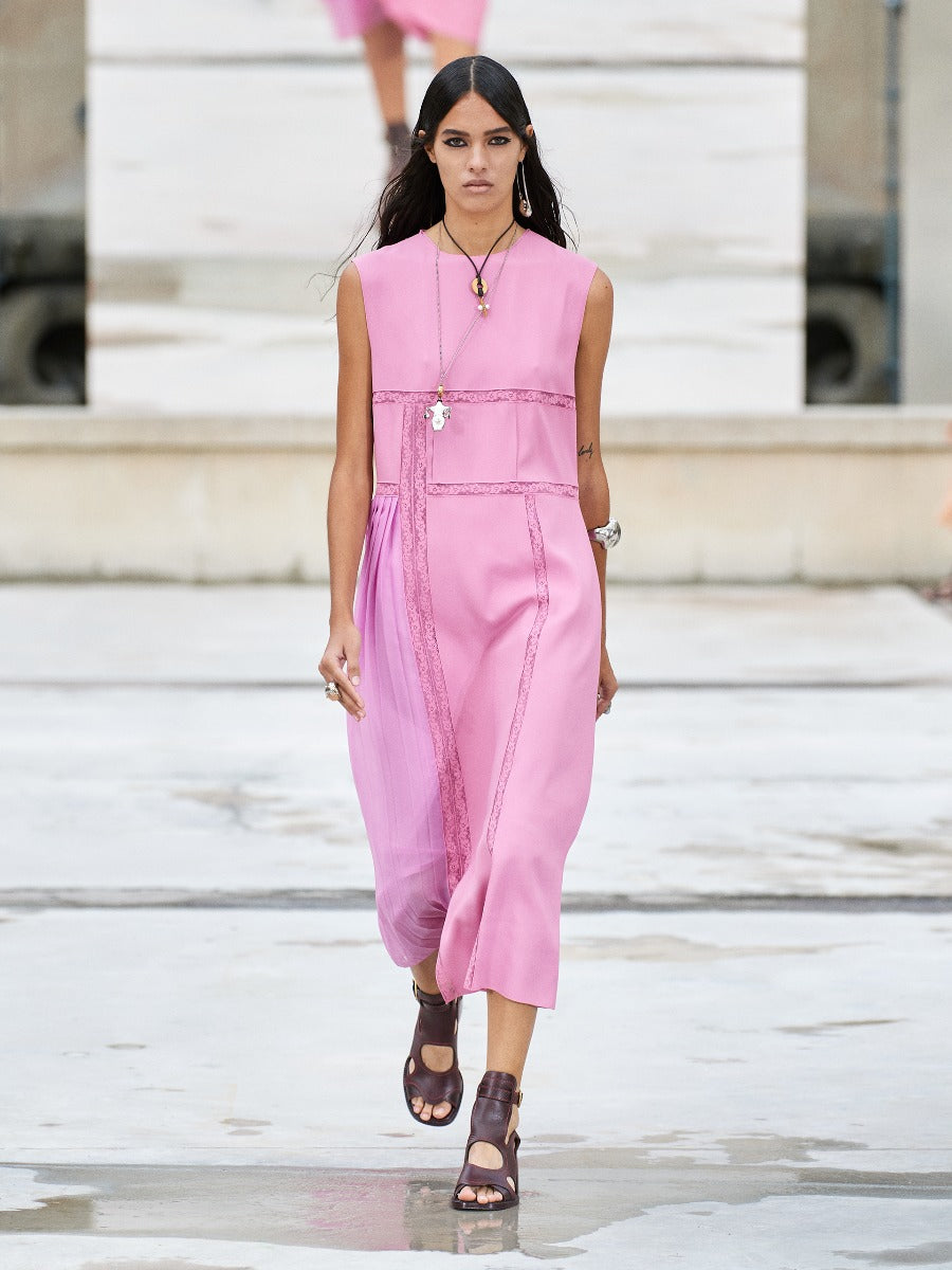 Chloé Vestido Ribetes Encaje color Rosa Envejecido sku 732-000794 01 - Foto 4