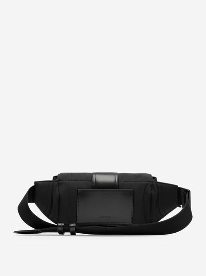 Outlet online Jacquemus Hombre Bandolera La Banane Bambino color Negro sku 692-001895 02 - Foto 6