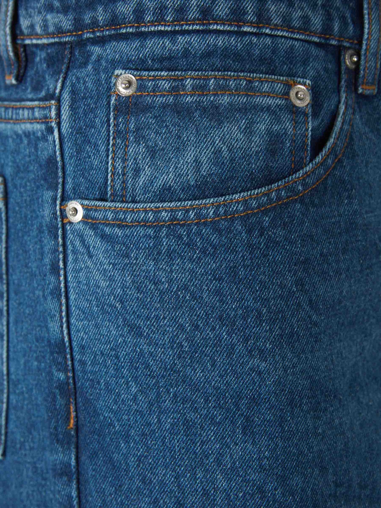 Outlet online Ami Paris Hombre Jeans Straight Fit color Azul Denim Oscuro sku 522-002678 01 - Foto 4