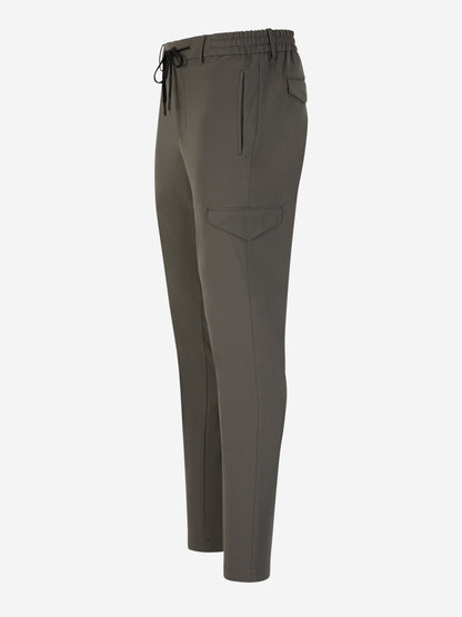 Outlet online Berwich Hombre Pantalones Cargo Técnicos color Verde Militar sku 521-003036 03 - Foto 2