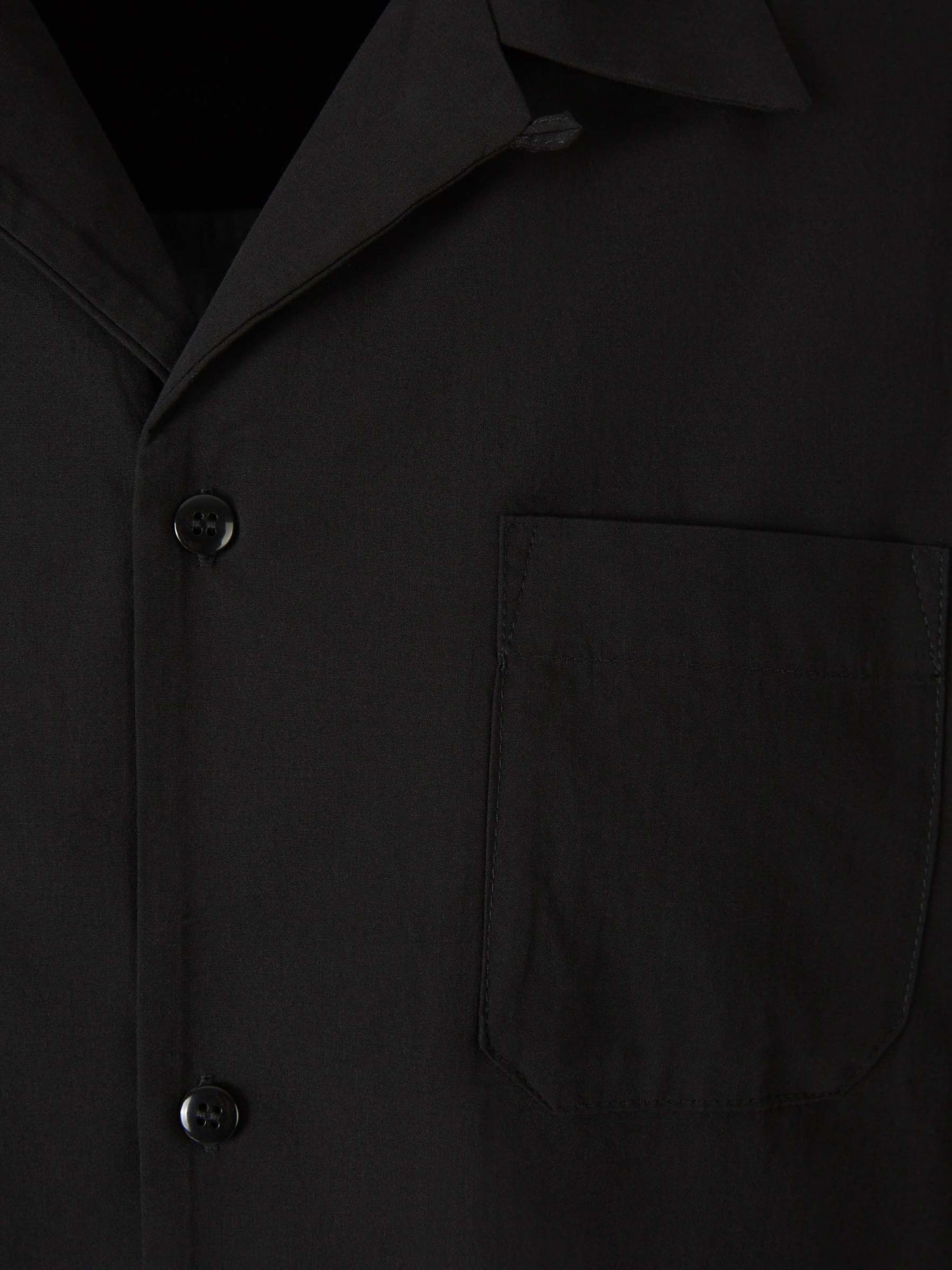 John Elliott Camisa Bolsillo Camp color Negro sku 532-000532 01 - Foto 3