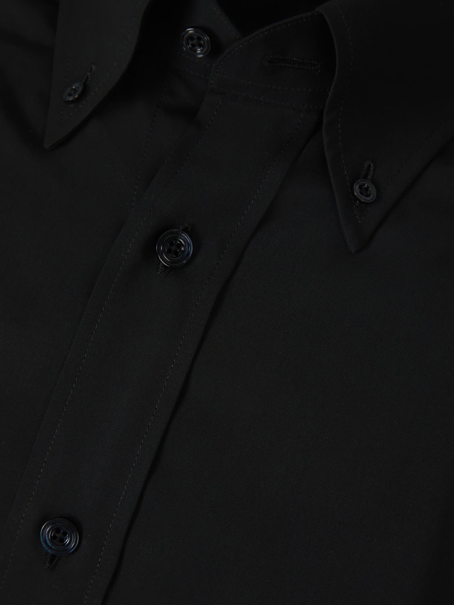 Tom Ford Camisa Fluida Button-Down color Negro sku 531-006287 01 - Foto 6