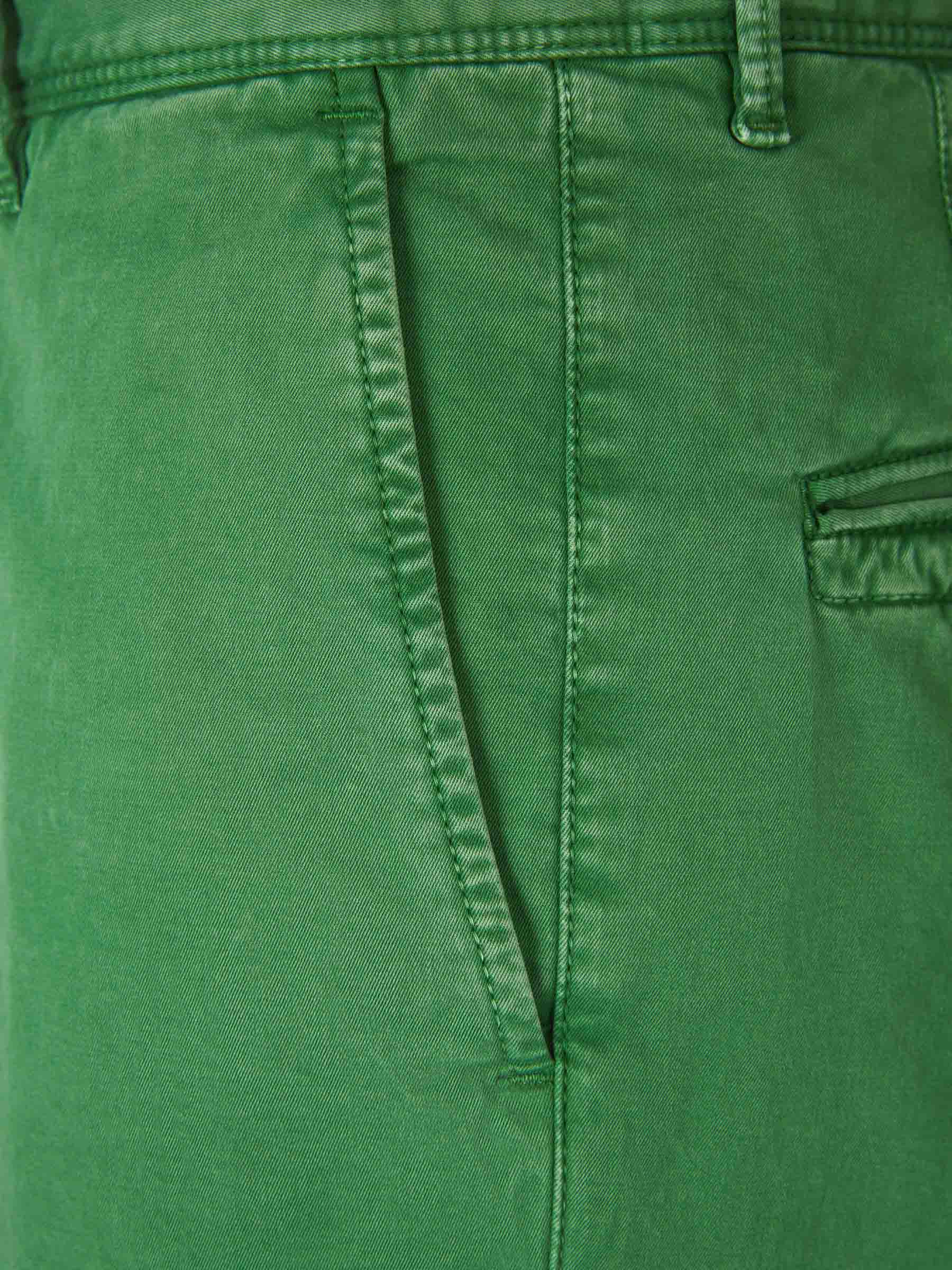 Outlet online Incotex Slacks Hombre Bermudas Casual Algodón color Verde Claro sku 523-000919 02 - Foto 3