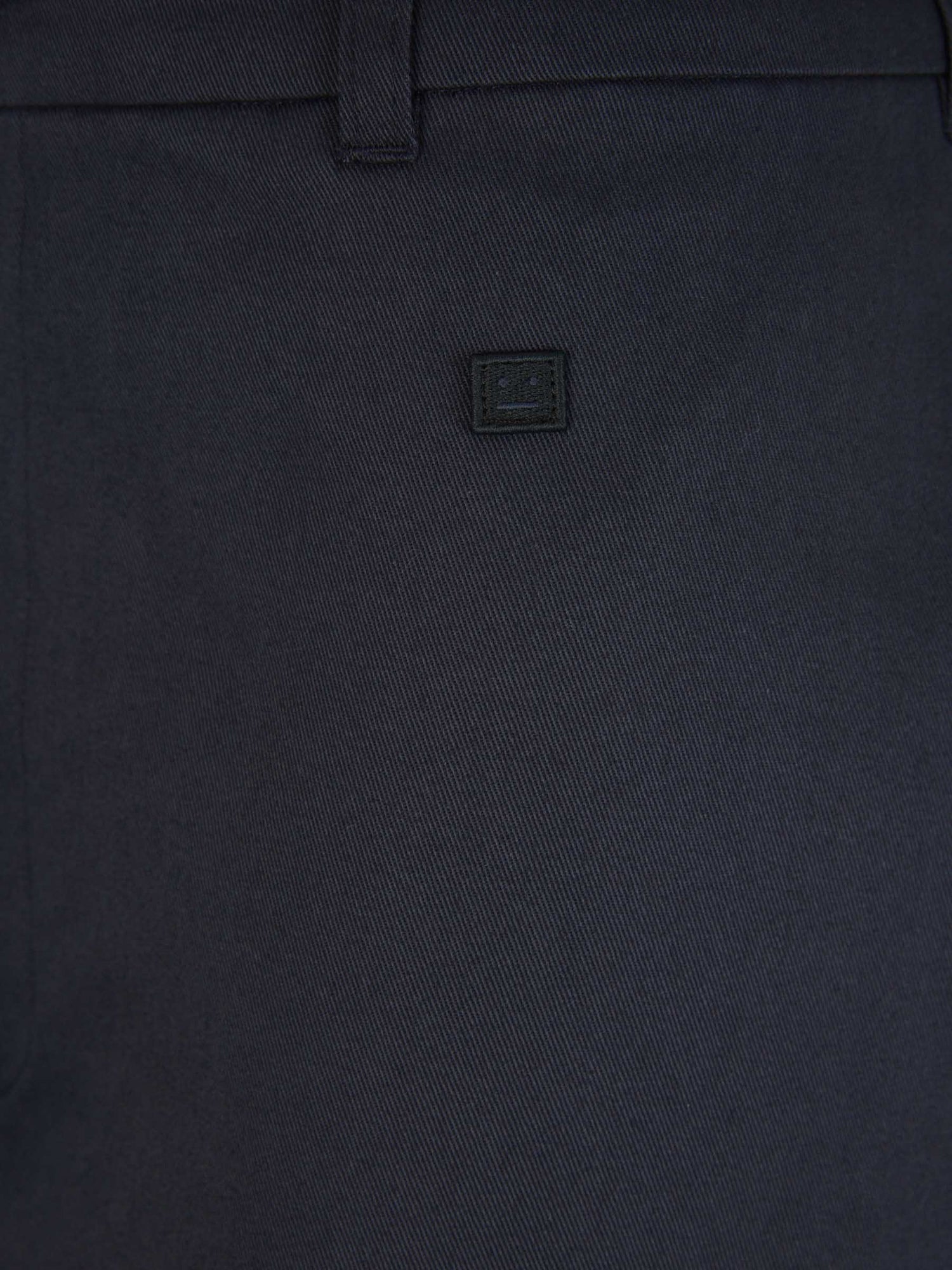 Outlet online Acne Studios Face Hombre Pantalones Chinos Algodón color Azul Noche sku 521-002955 01 - Foto 4