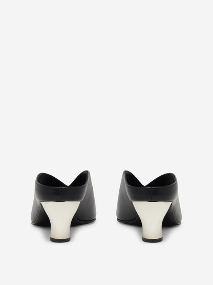 Outlet online McQueen Mujer Mules Armadillo Piel color Negro sku 800-005329 01 - Foto 4