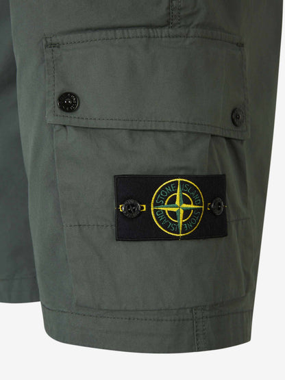Outlet online Stone Island Hombre Bermudas Cargo Logo color Verde Oscuro sku 523-000976 03 - Foto 5
