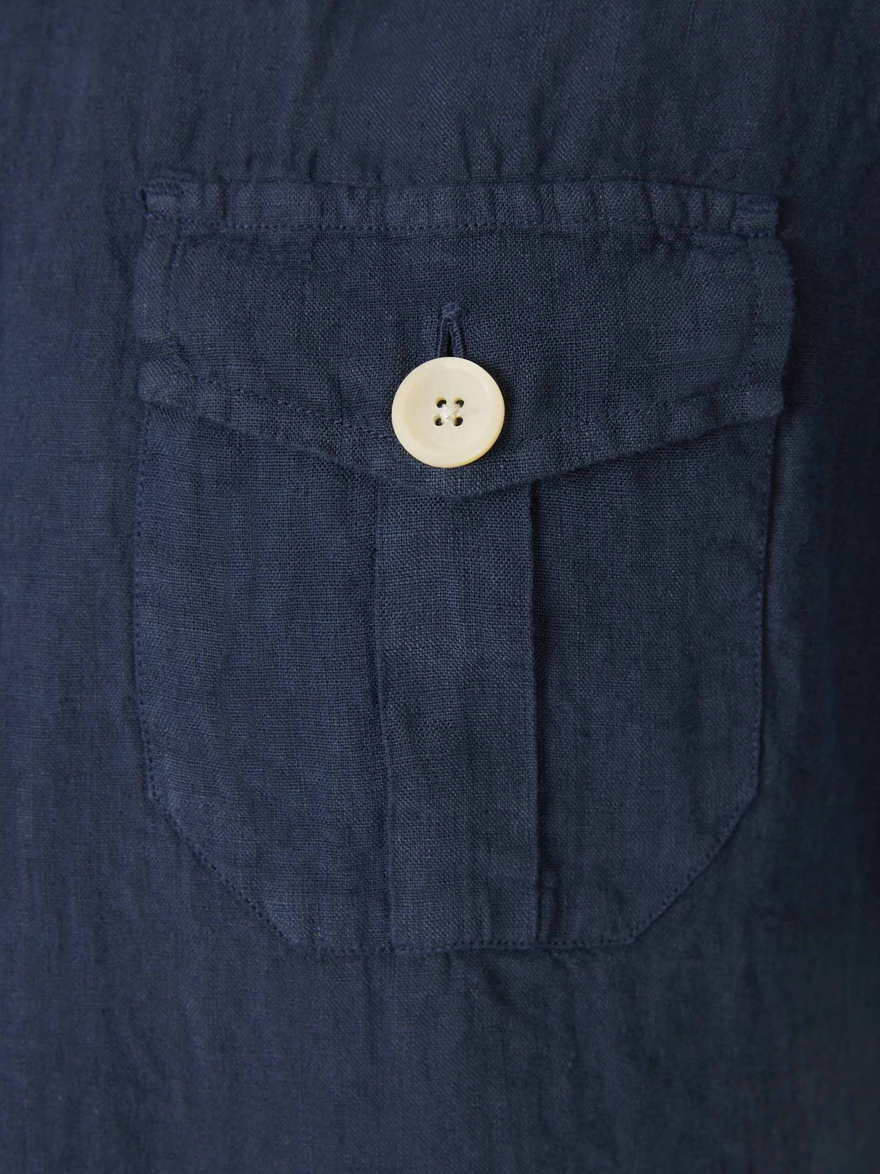 Outlet online Santa Eulalia Hombre Camisa Lisa Lino color Azul Marino sku 532-000573 03 - Foto 4