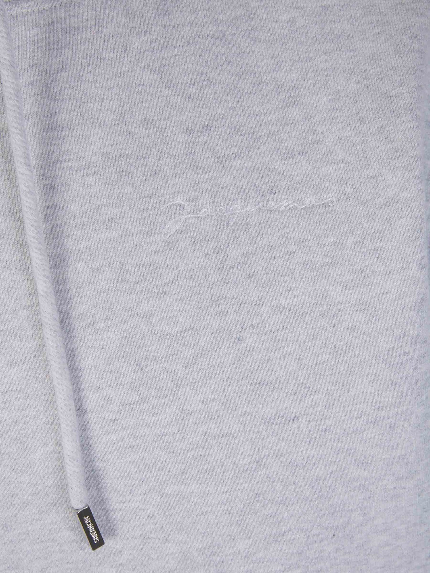 Outlet online Jacquemus Hombre Sudadera Capucha Algodón color Gris Claro sku 545-001562 02 - Foto 4