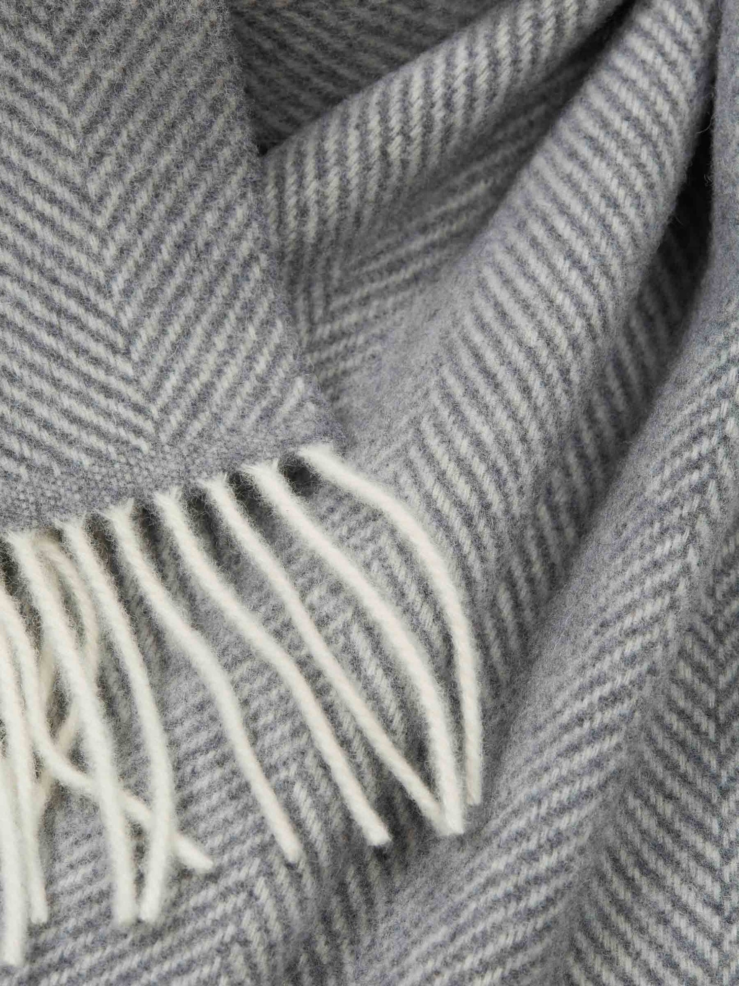 Outlet online Santa Eulalia Hombre Bufanda Espiga Lana color Marfil sku 630-001244 03 - Foto 3