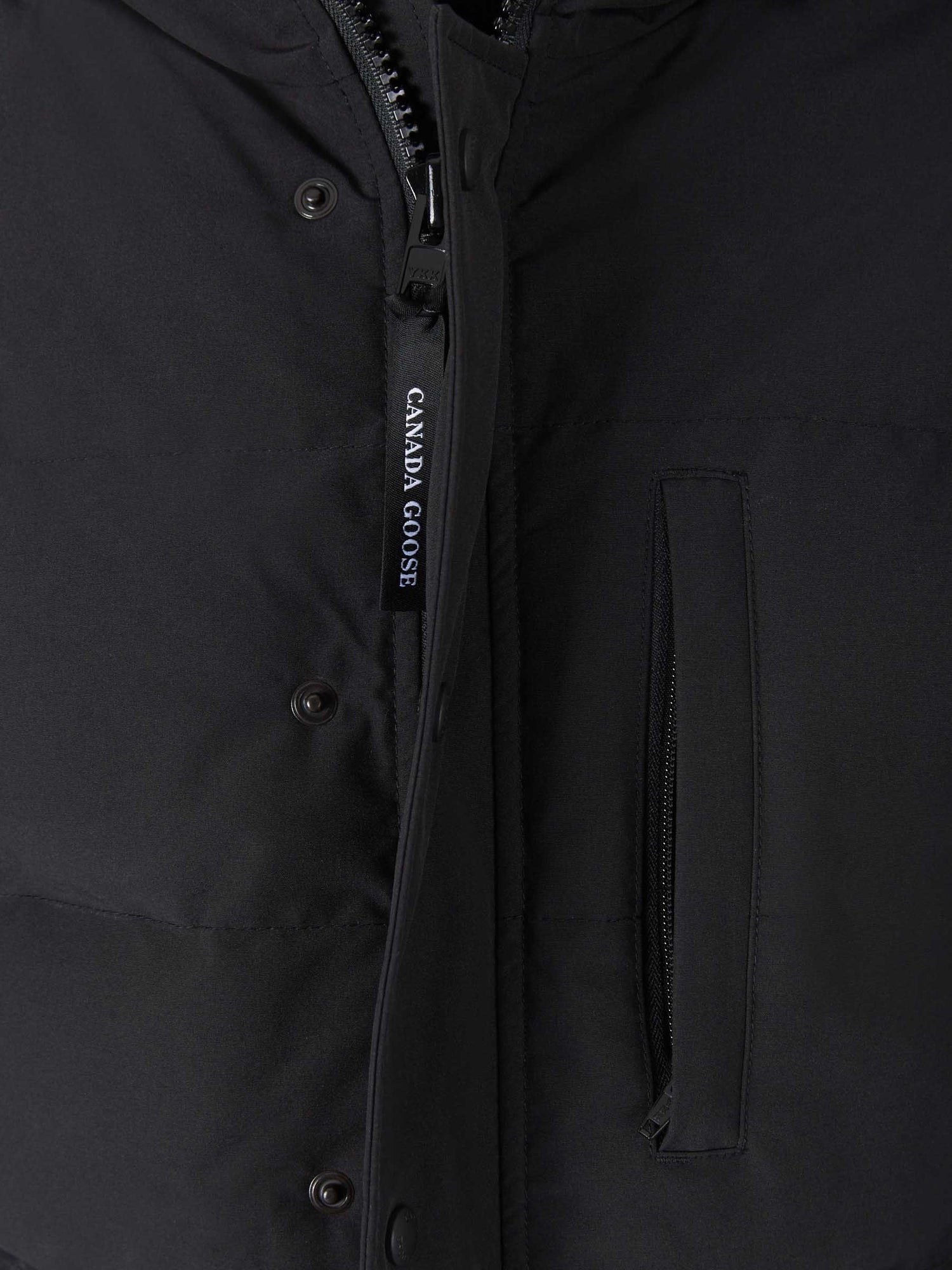 Outlet online Canada Goose Hombre Parka Acolchada Carson color Negro sku 502-001473 01 - Foto 4
