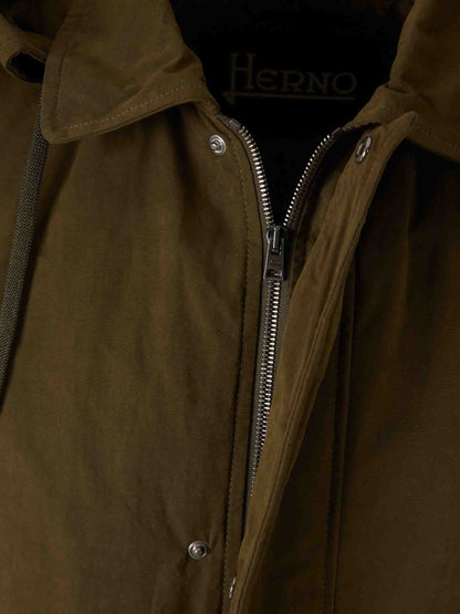 Outlet online Herno Hombre Parka Larga Acolchada color Verde Militar sku 502-001639 01 - Foto 3