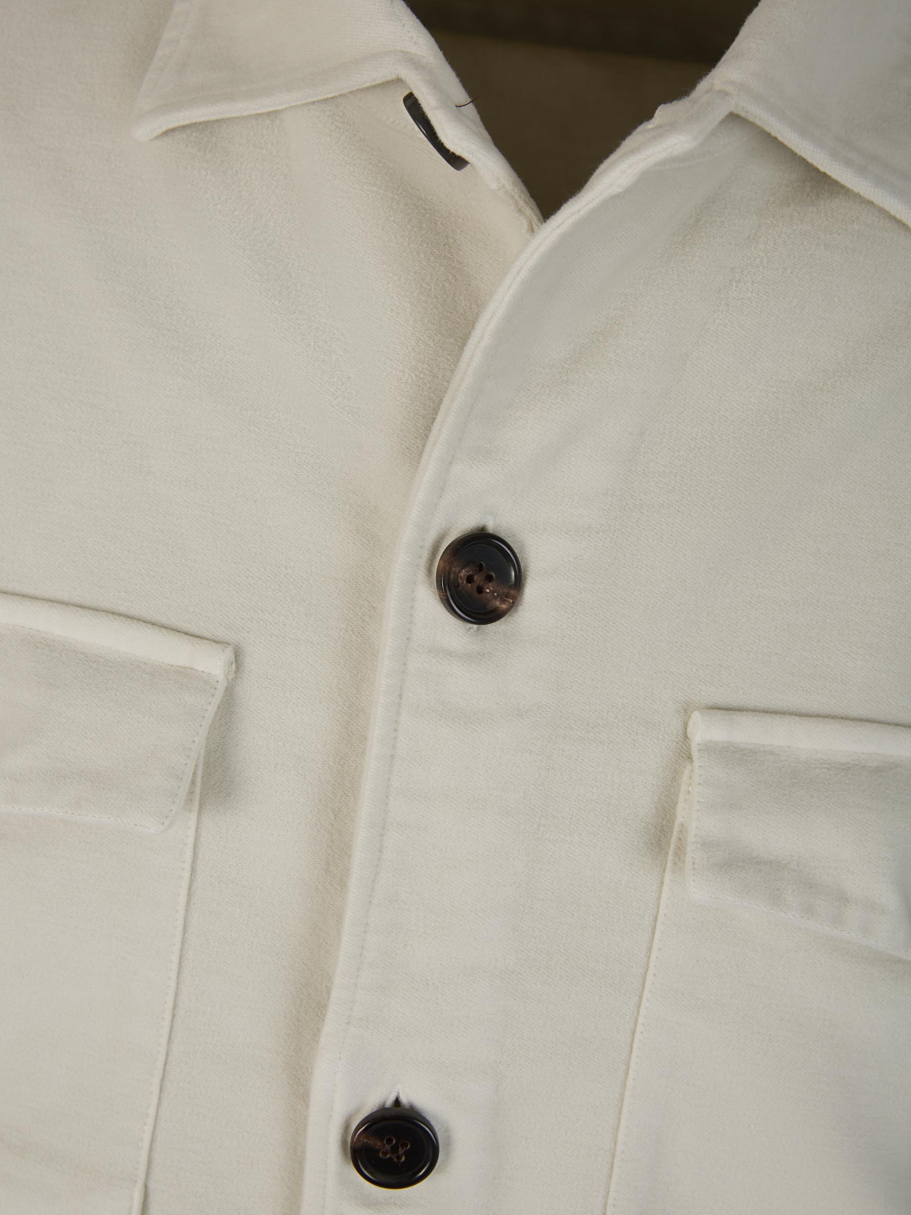Outlet online Vincenzo di Ruggiero Hombre Sobrecamisa Algodón Cervinia color Marron Oscuro sku 512-002104 02 - Foto 3