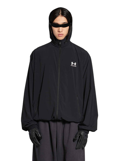 Outlet online Balenciaga X Under Armour Hombre Cazadora Cortavientos Under Armour color Negro sku 512-002465 01 - Foto 2
